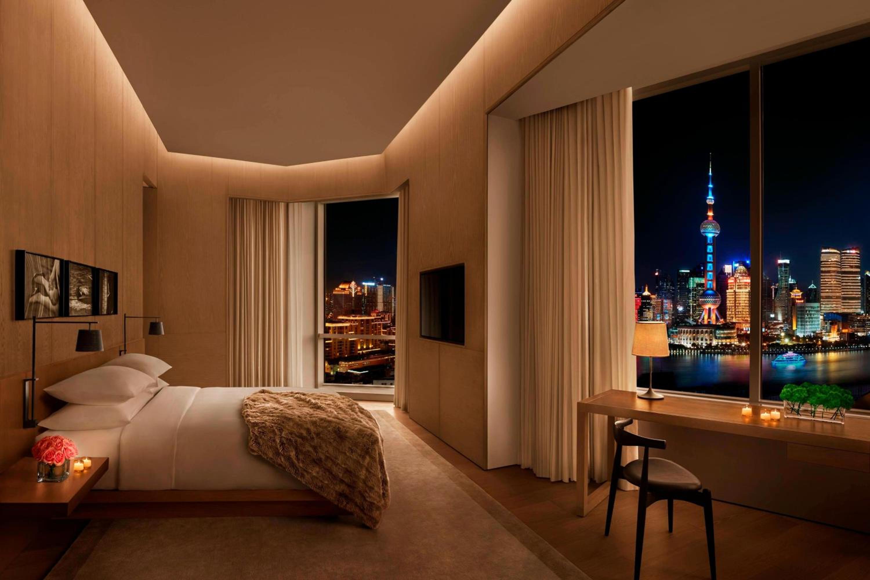 Bund View Suite