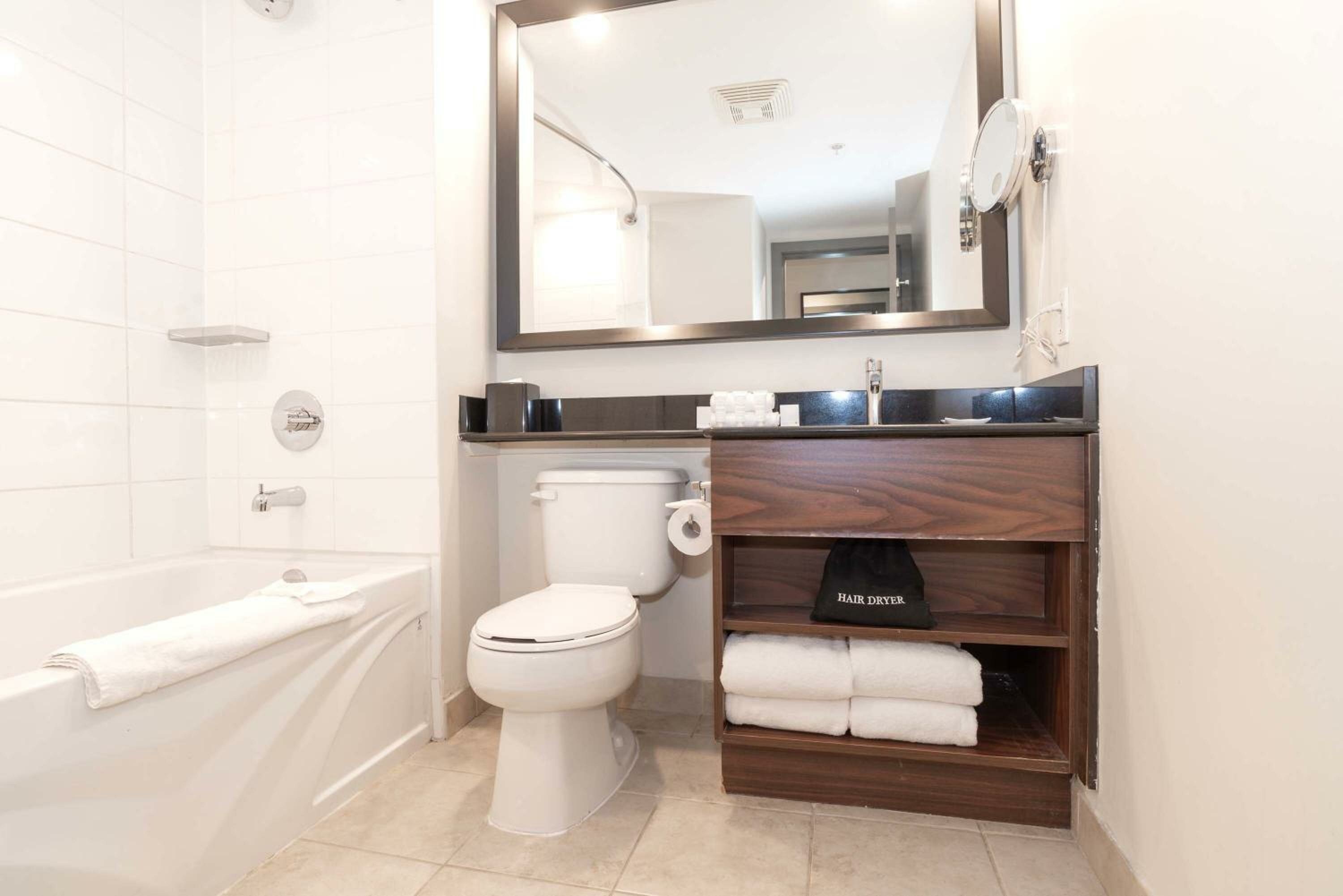 Standard Room, 2 Queen Beds