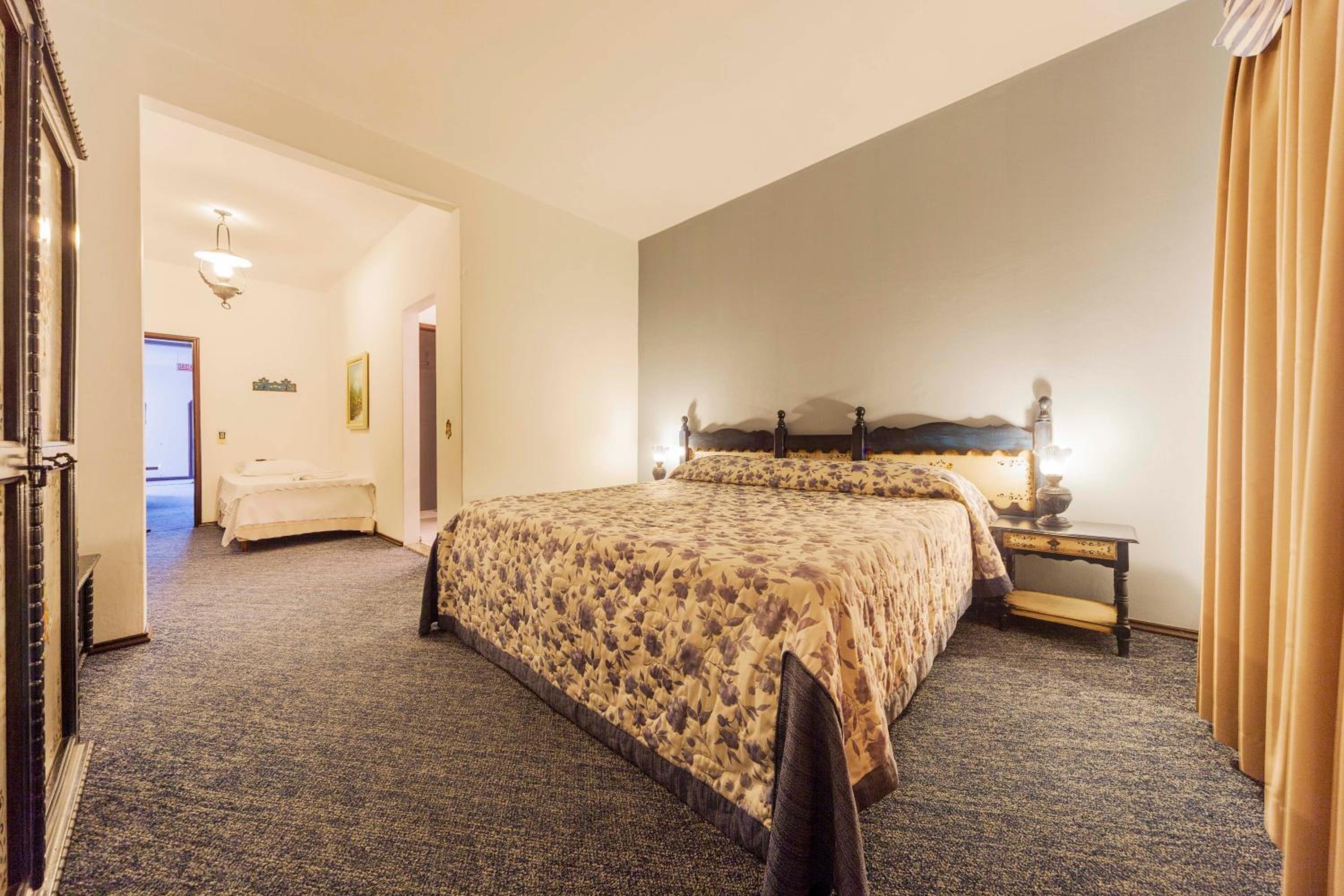 Deluxe Double Room with Double Bed