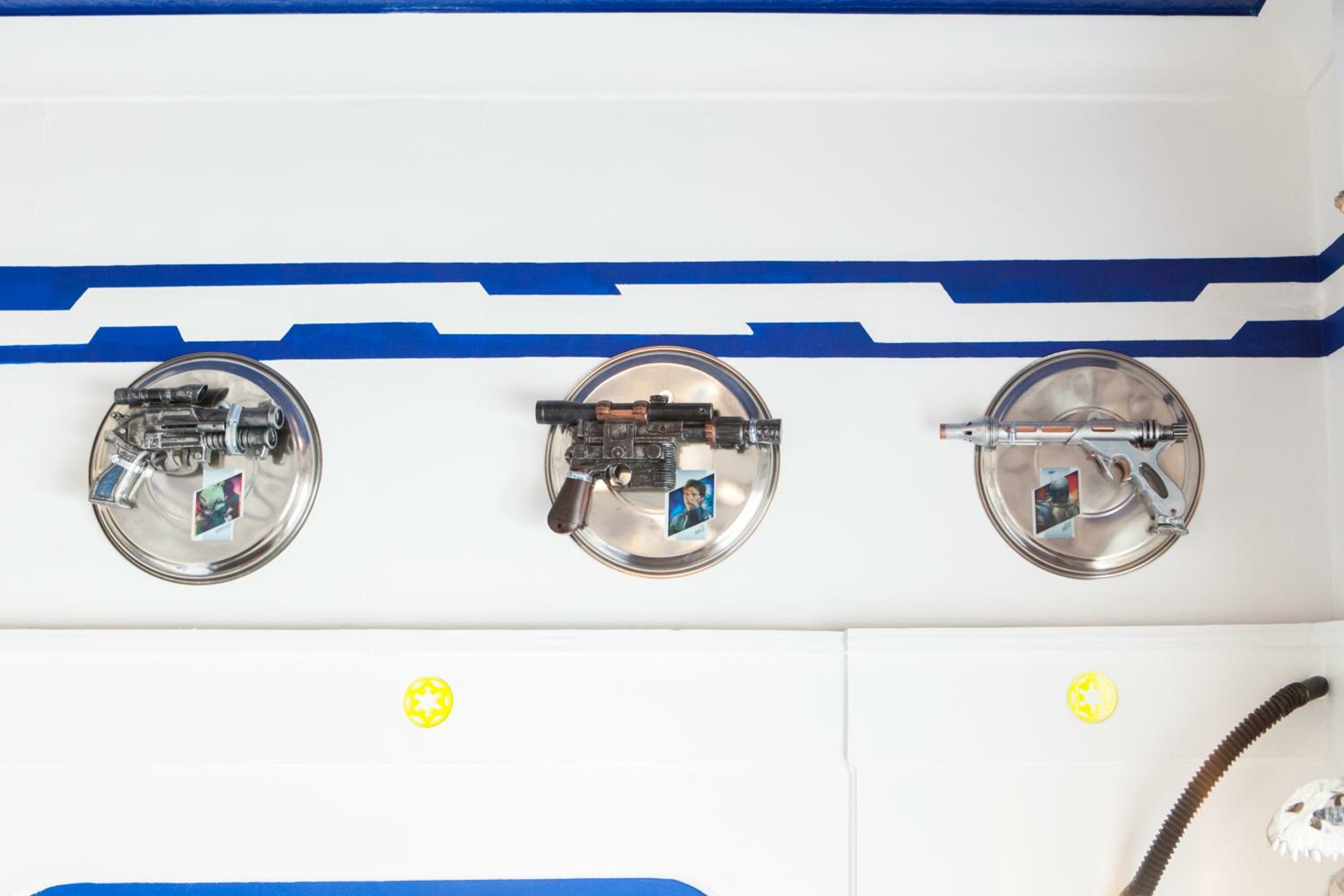 Bunk bed room - Lord Vader's Quarters