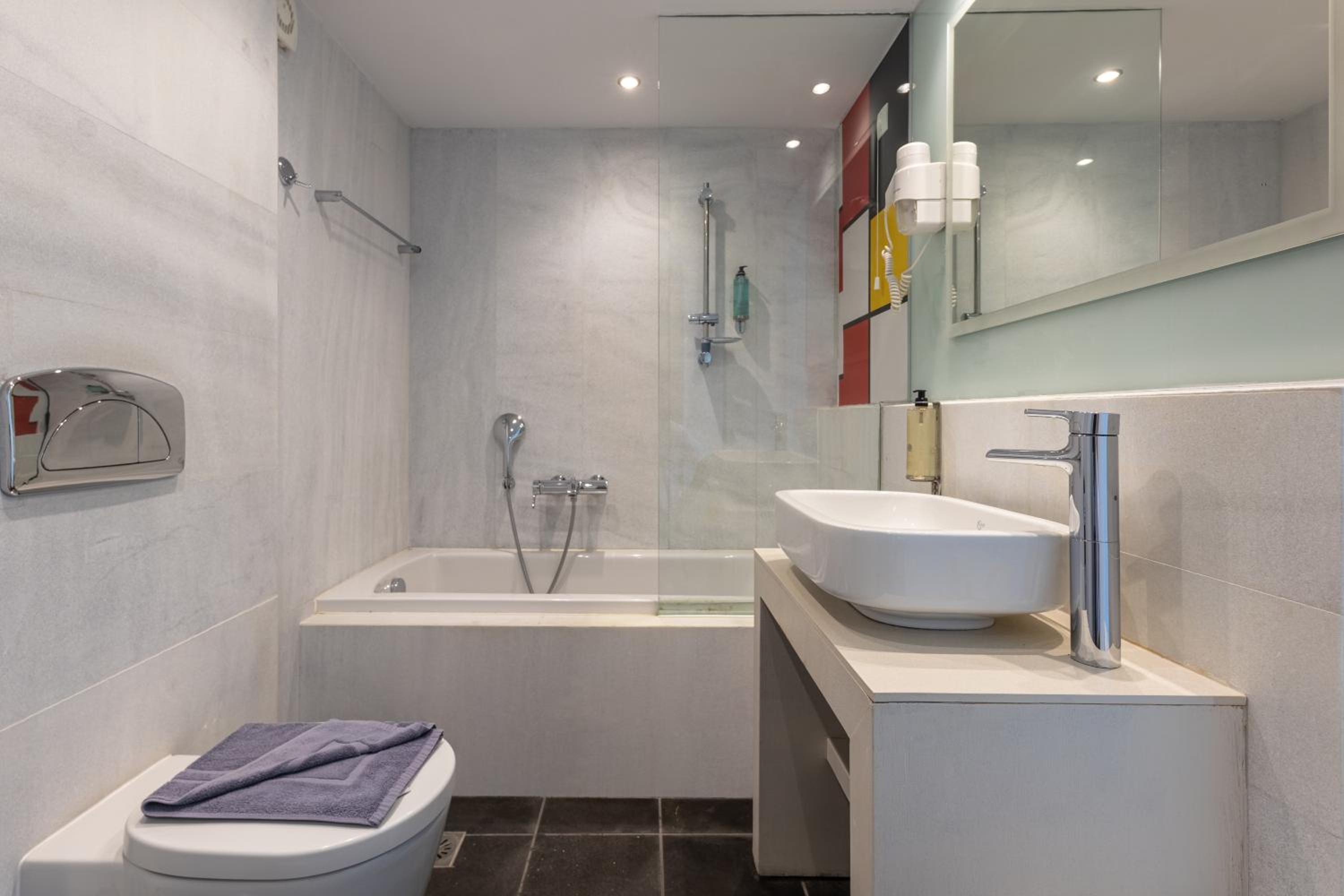 Double or Twin Room with Garden View