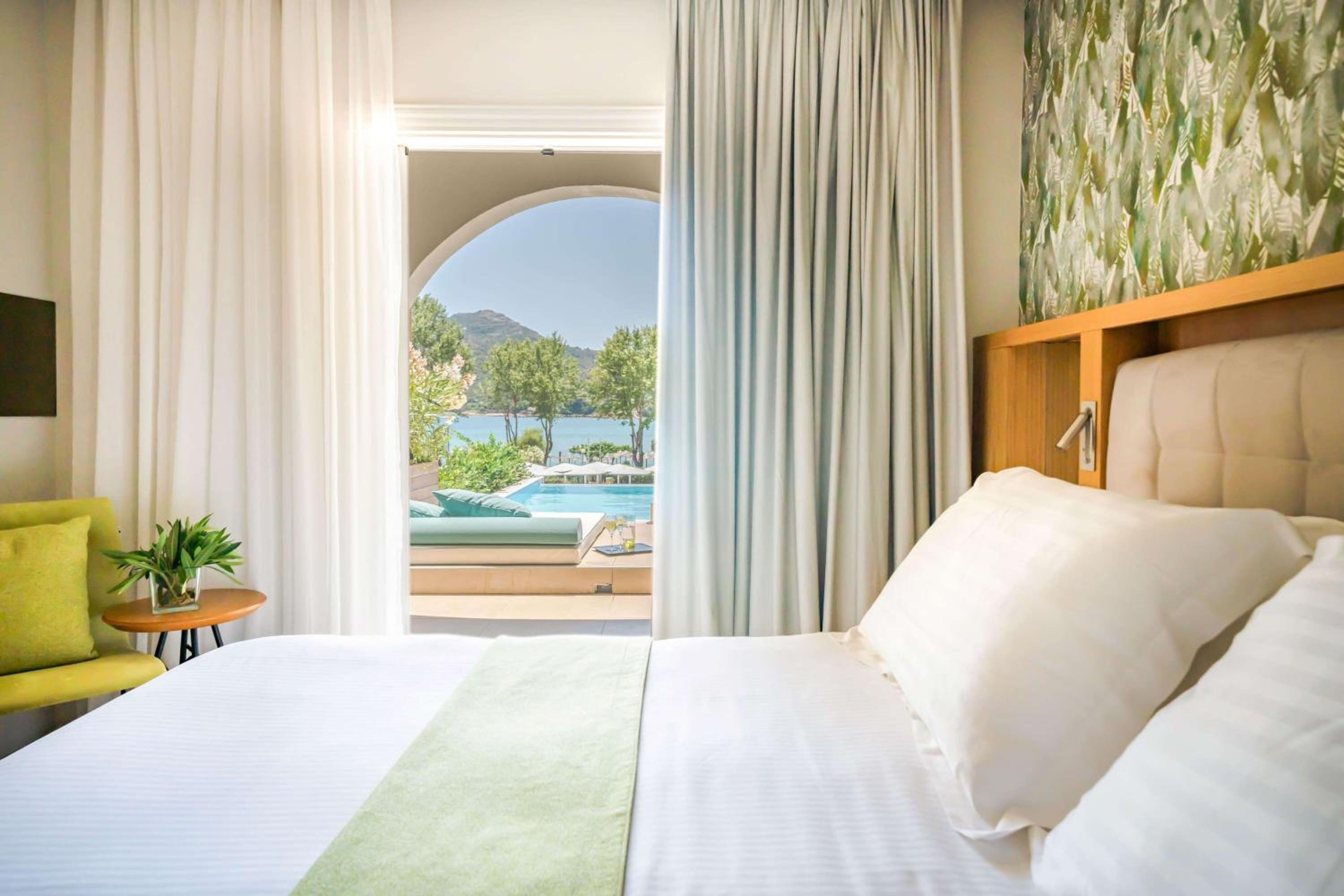 Executive Bungalow Seafront Private Pool