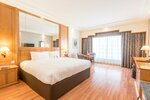 Club Room в Millennium Downtown Abu Dhabi