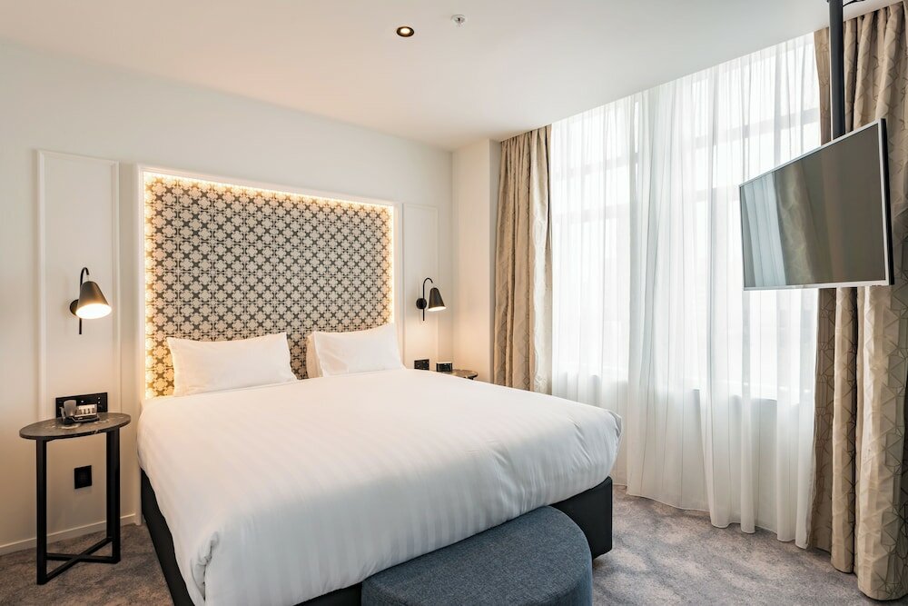 Junior Suite, 1 King Bed