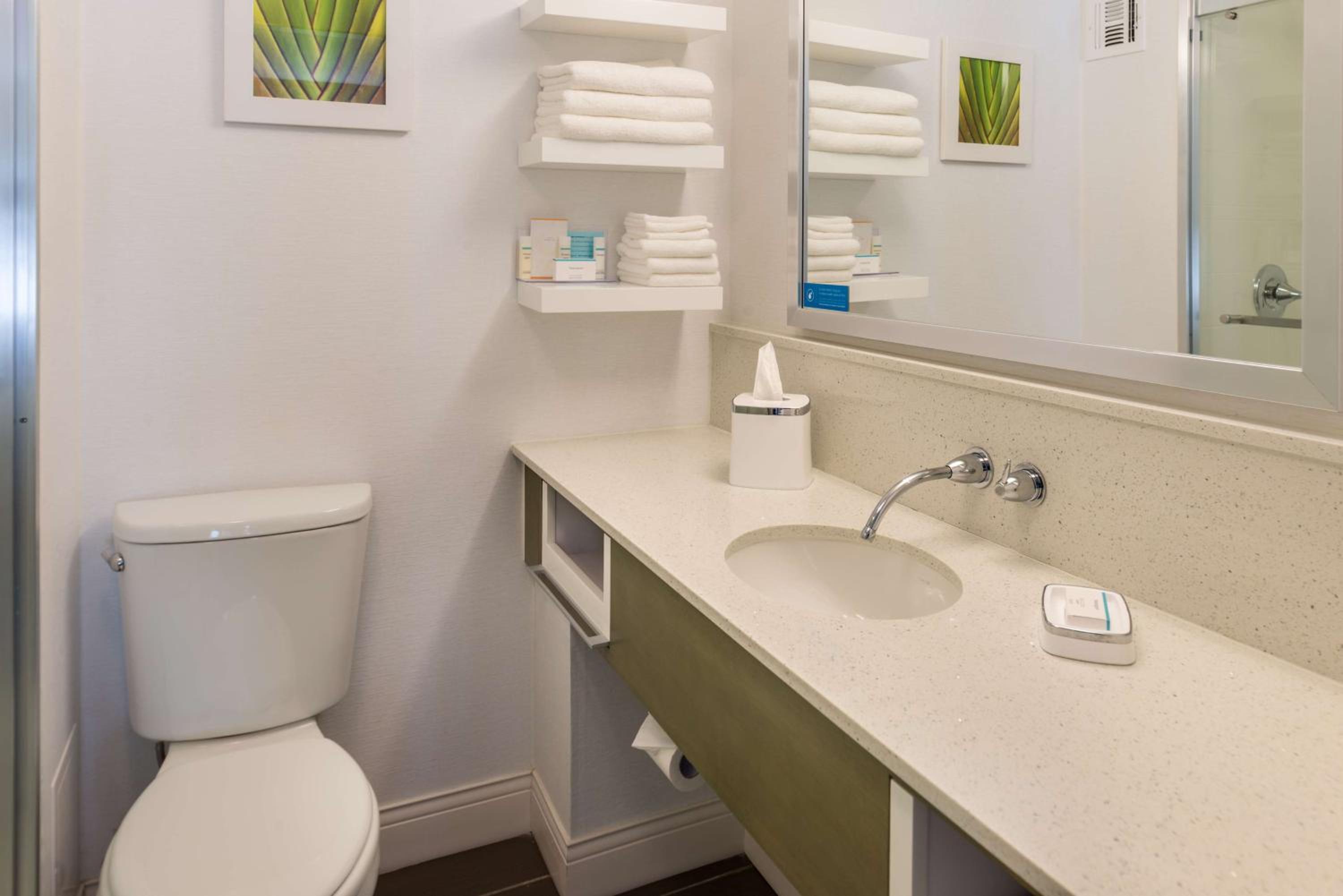 Double Room with Two Double Beds - Non-Smoking