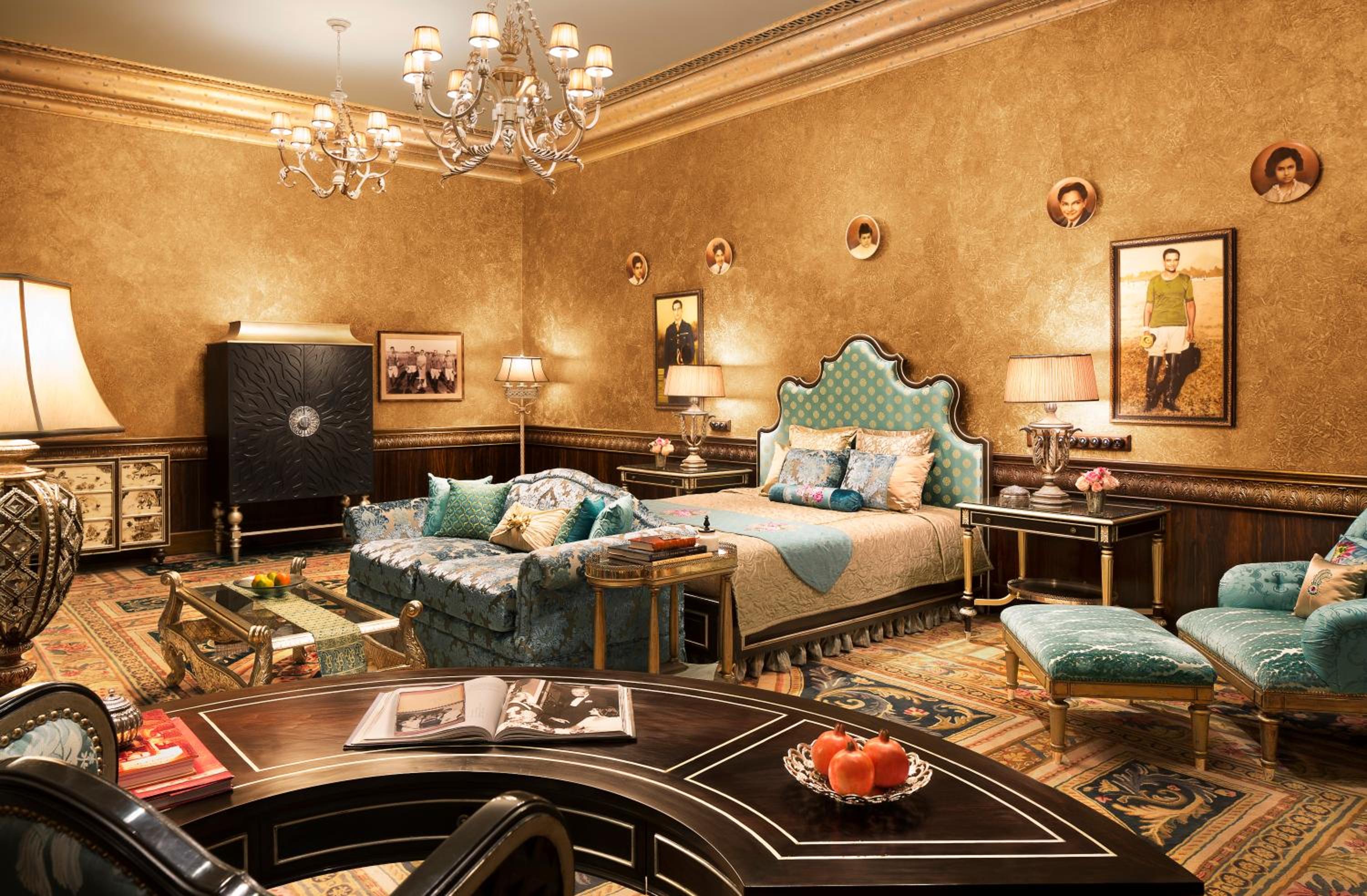 Royal Suite with Garden View