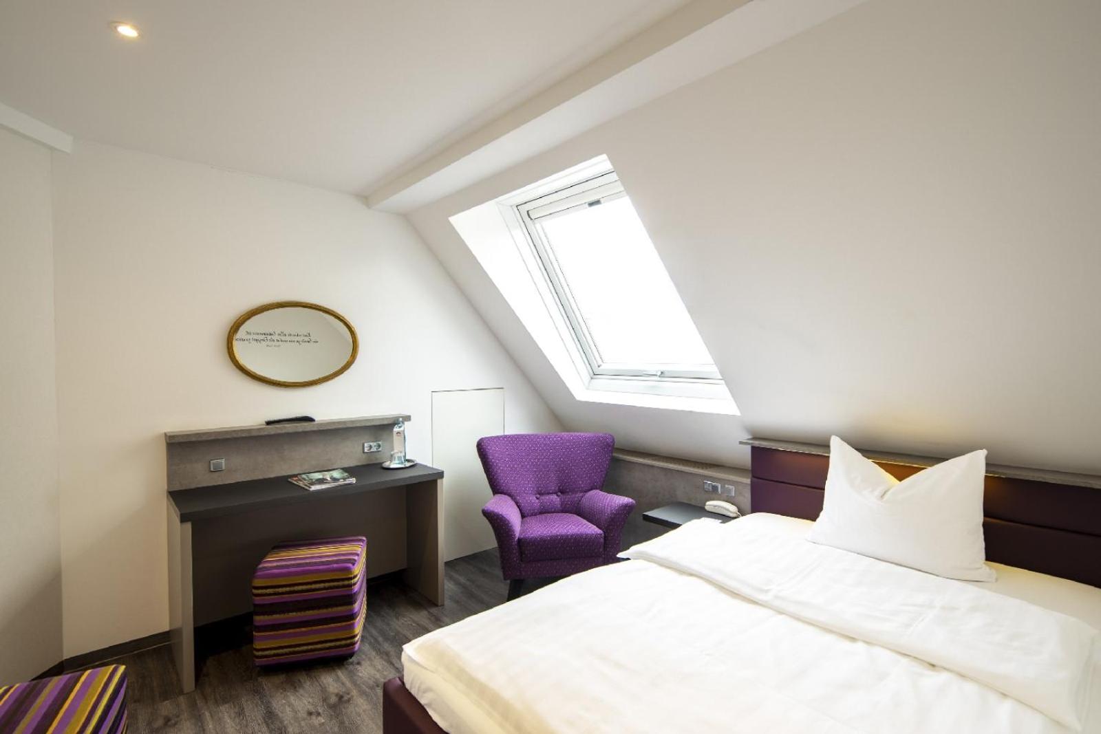 Business Single Room