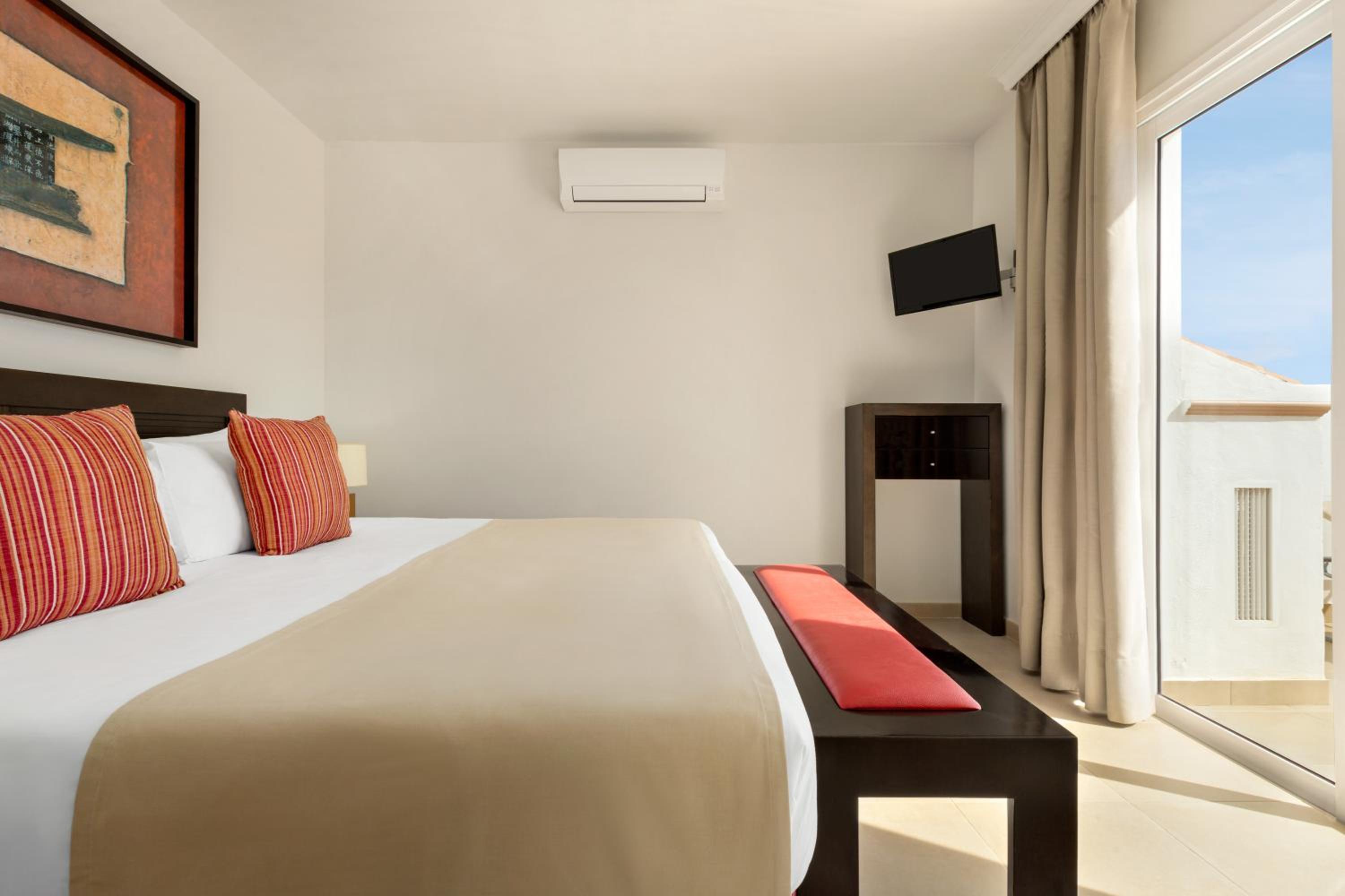 2 Bedroom Apartment, Terrace
