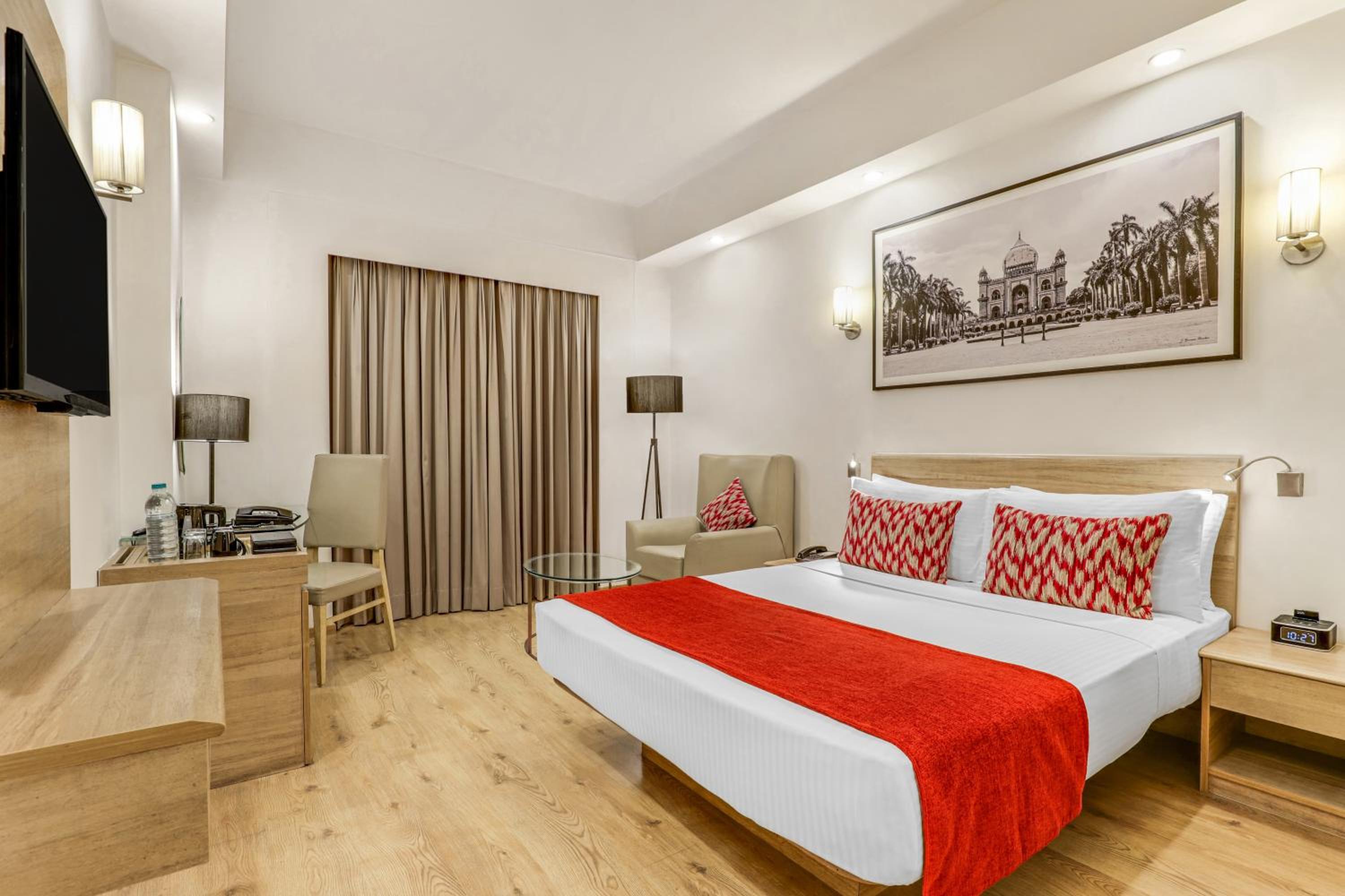 Deluxe Room with Enjoy Happy Hours with 1+1 offer,15% Discount on F&B, Early Check In & Late Check out subject to availability, 02 pcs Laundry and complimentary 2 Pint of Beer