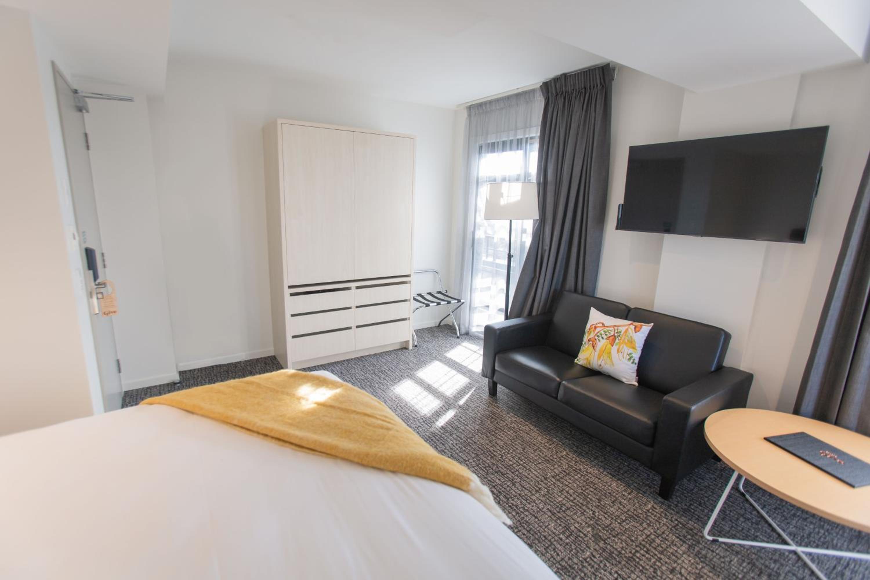  Executive Studio Apartment 