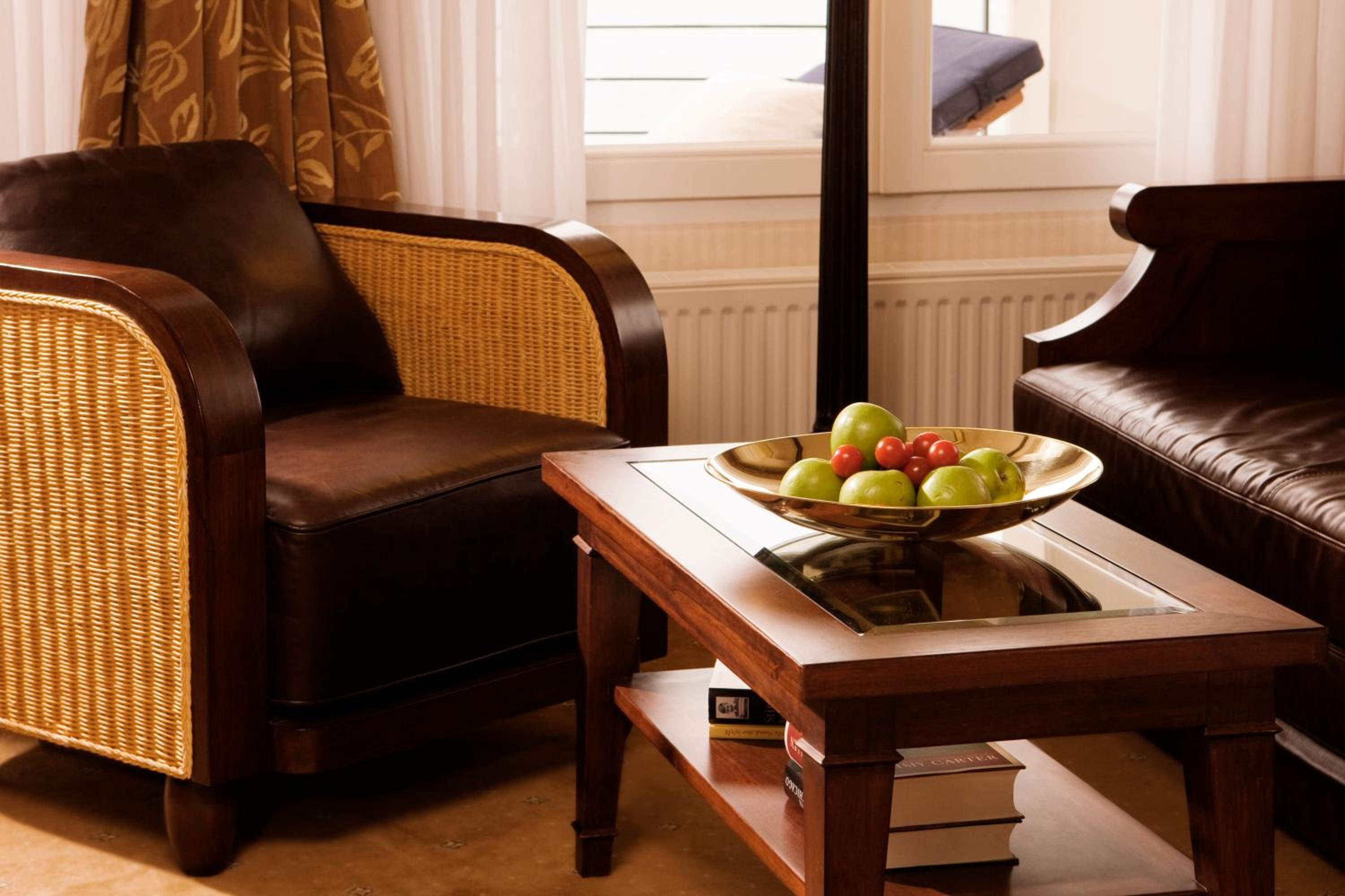 Sailor's Cabin Water View