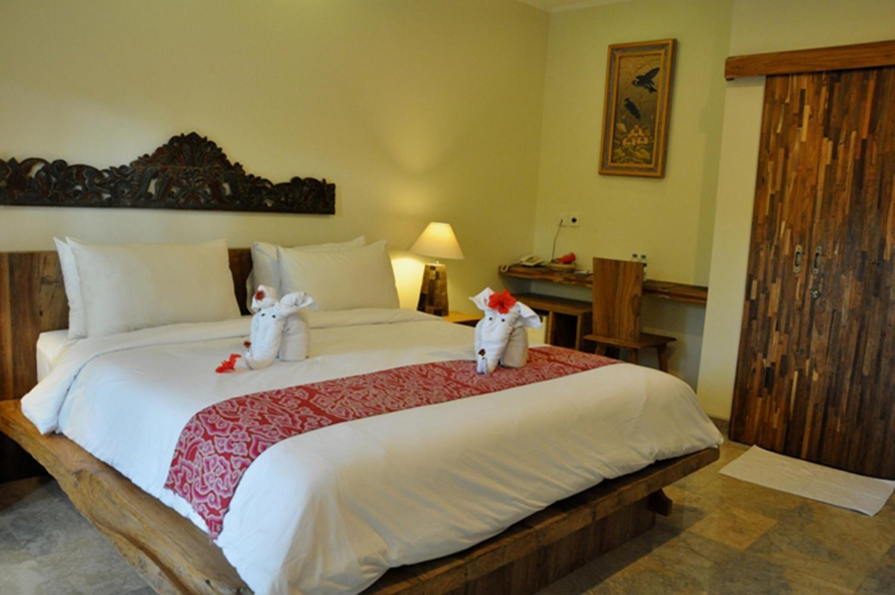 Deluxe Room - Free Welcome Massage and Afternoon Tea