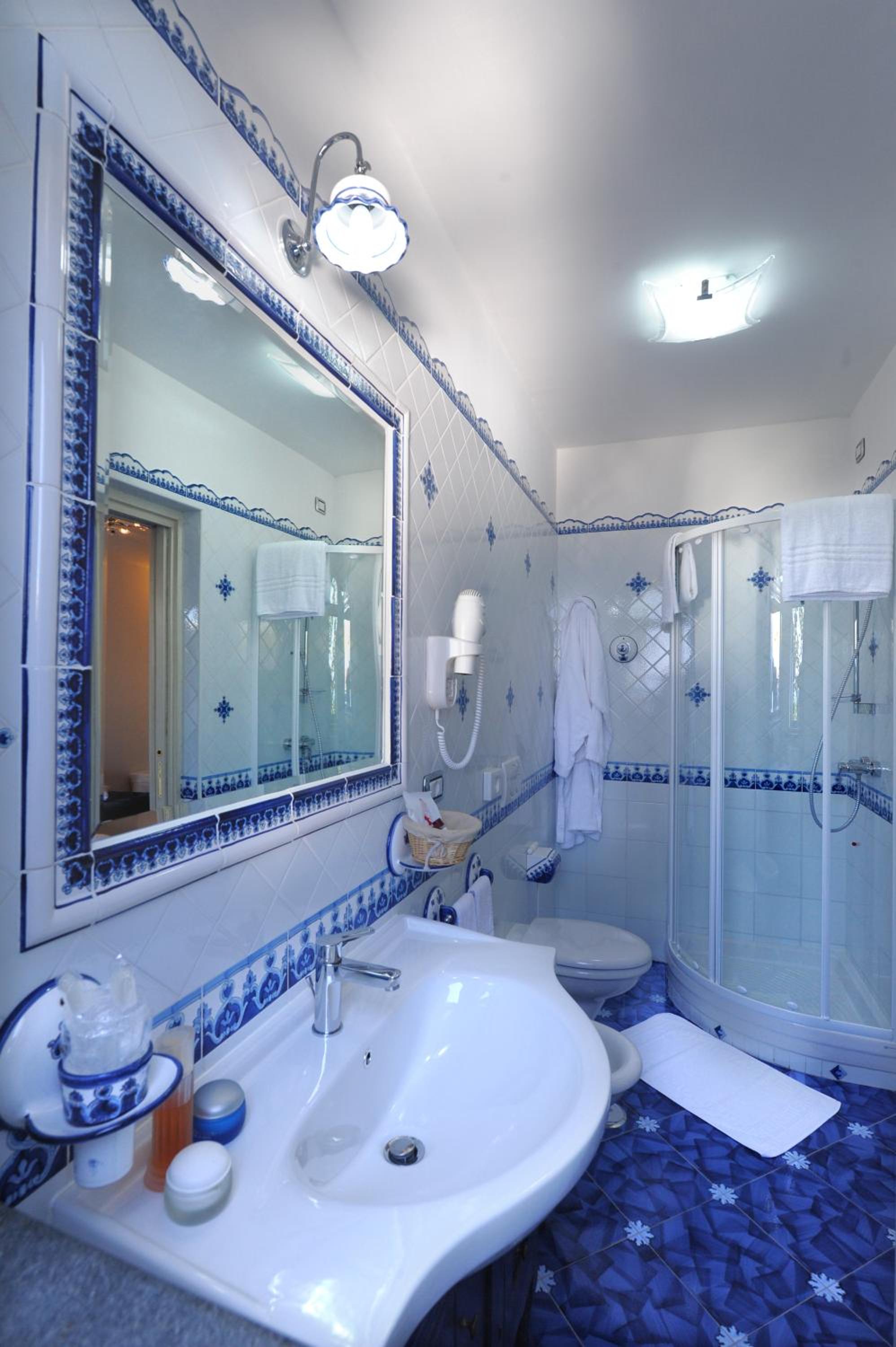 Deluxe Double Room with Sea View