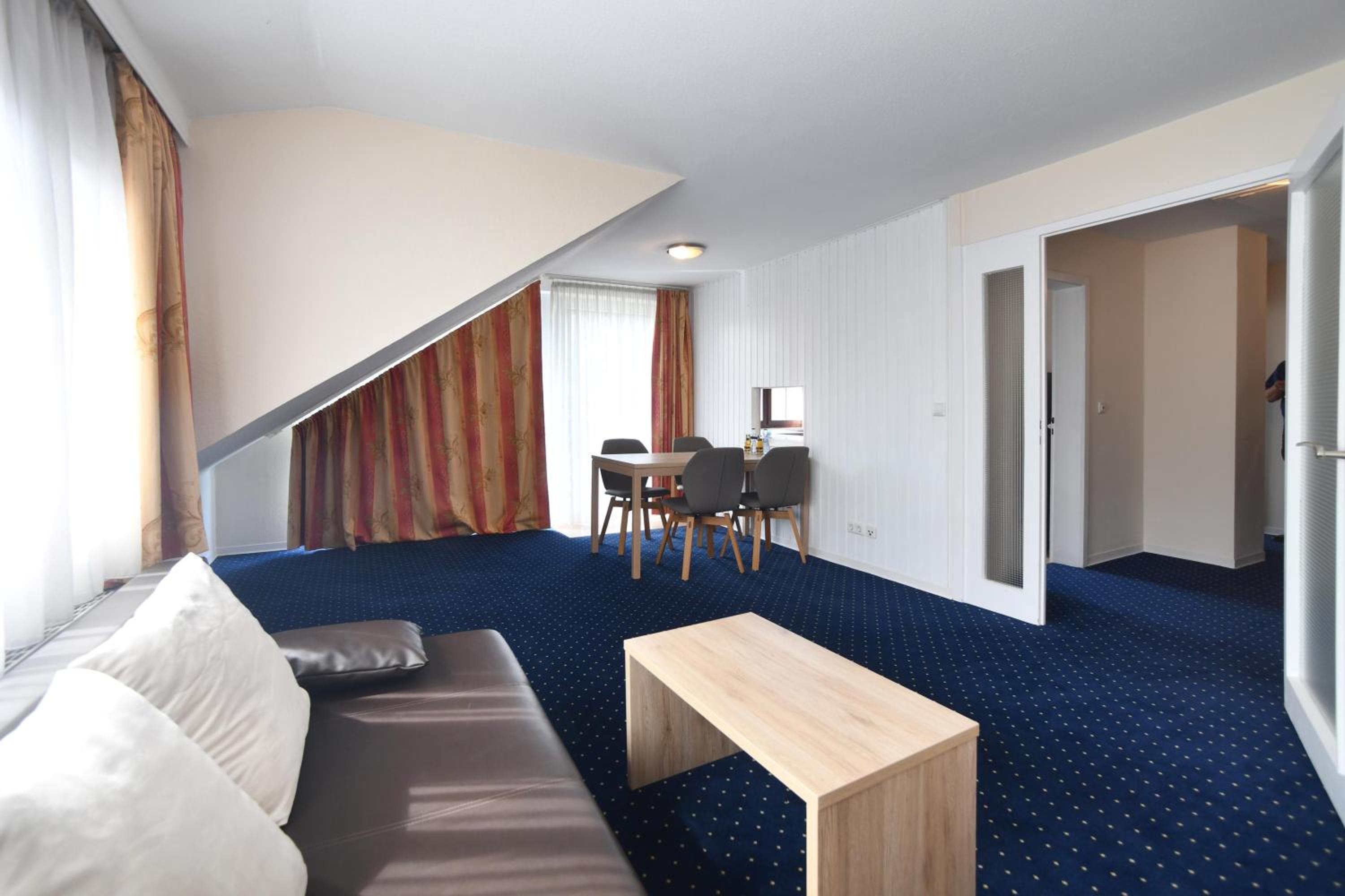 Apartment XL