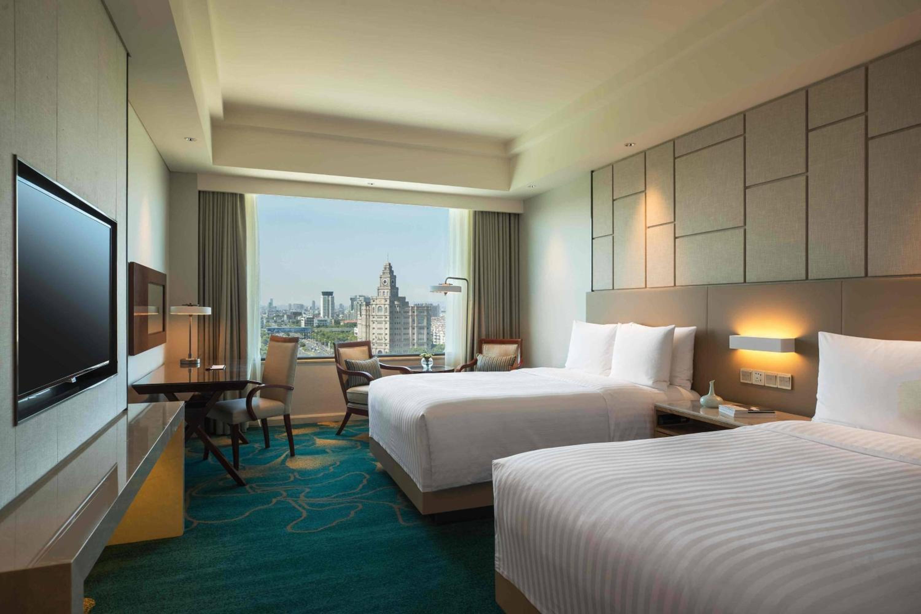 Club Twin Room