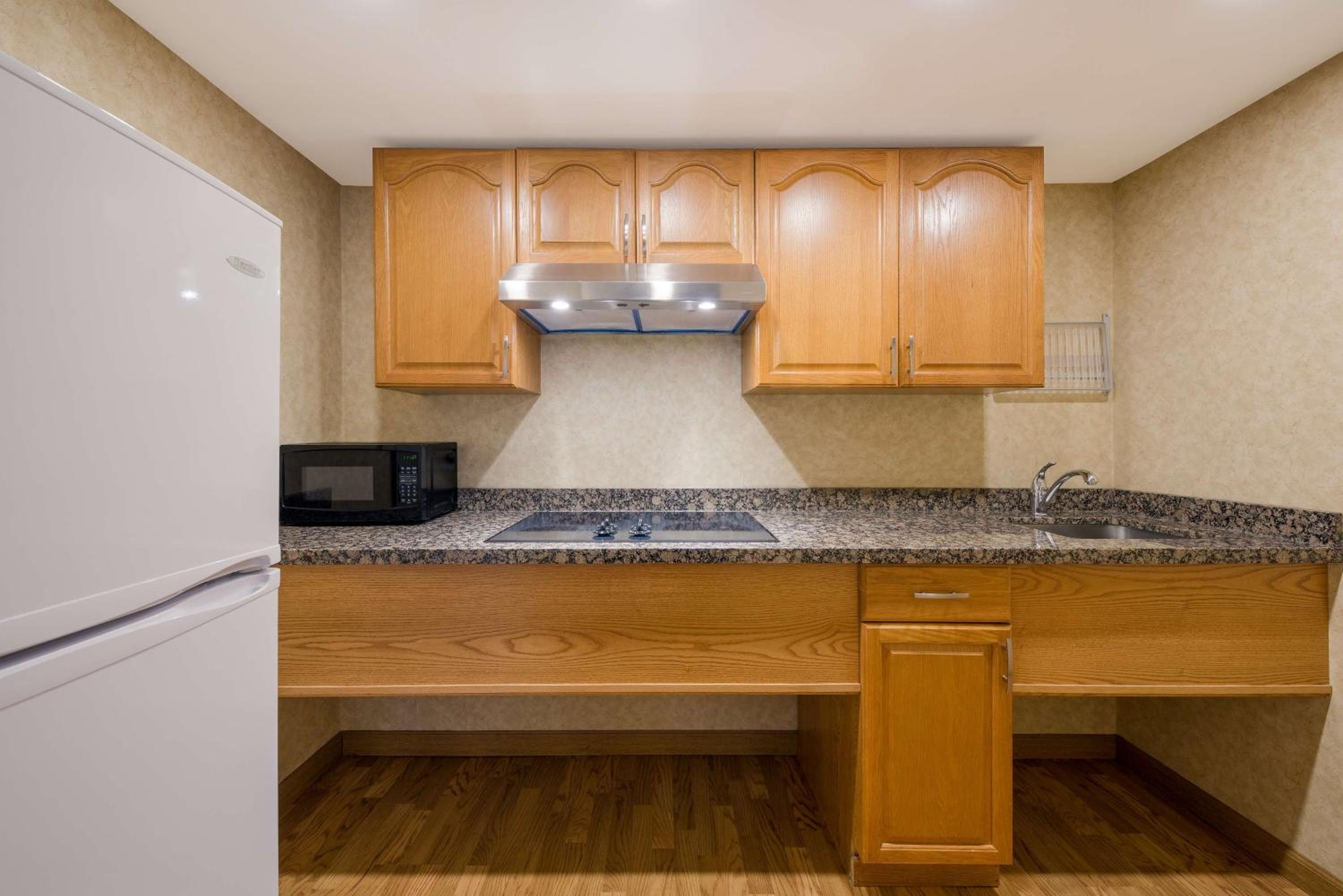 Double Suite with Kitchenette