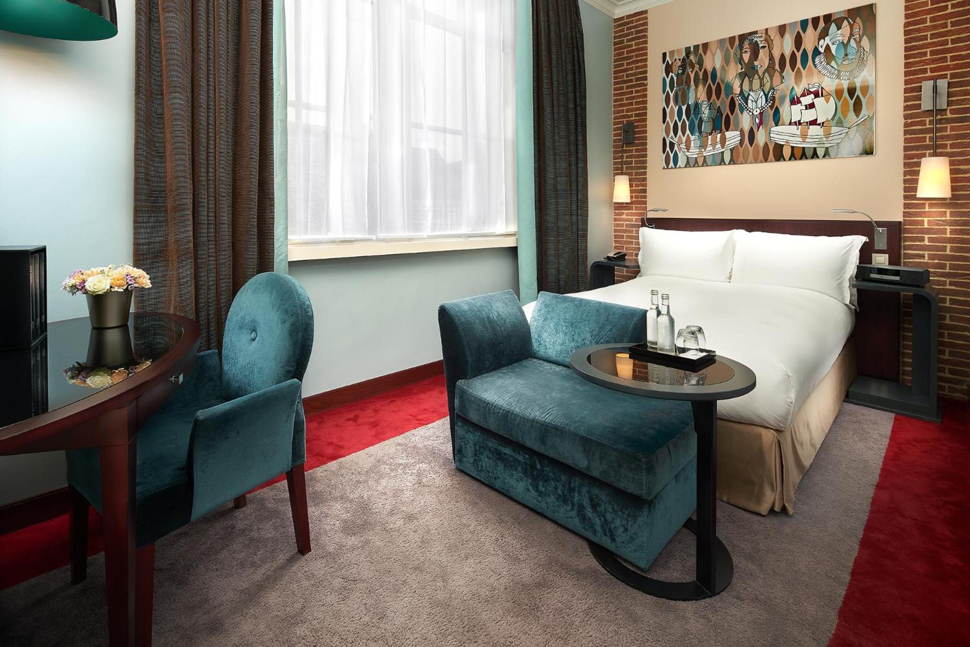 Classic Single Room with Garden View