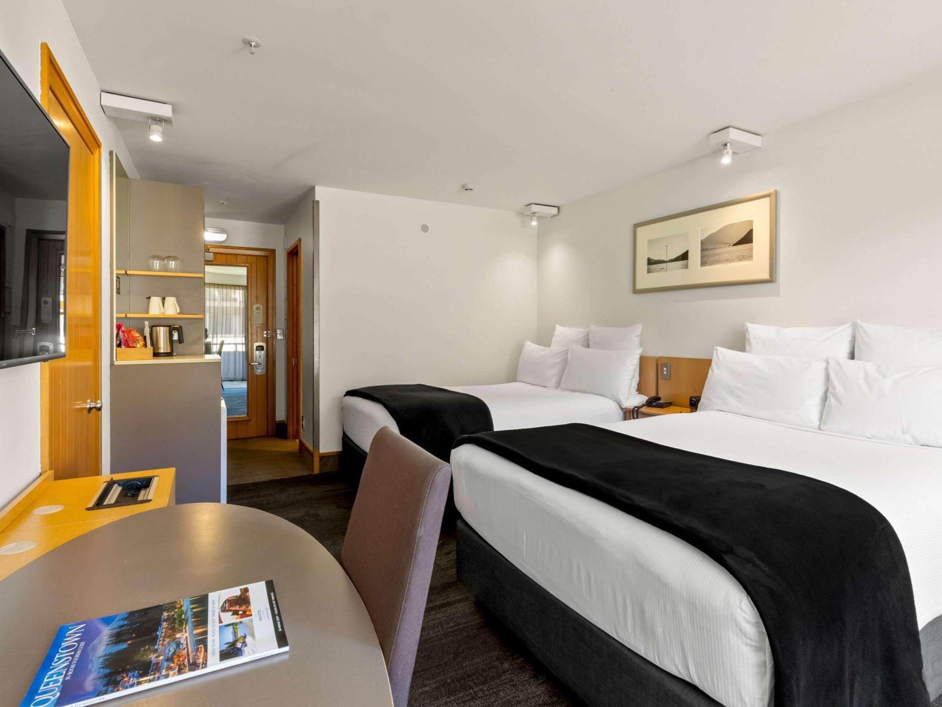 Standard Room with Two Double Beds