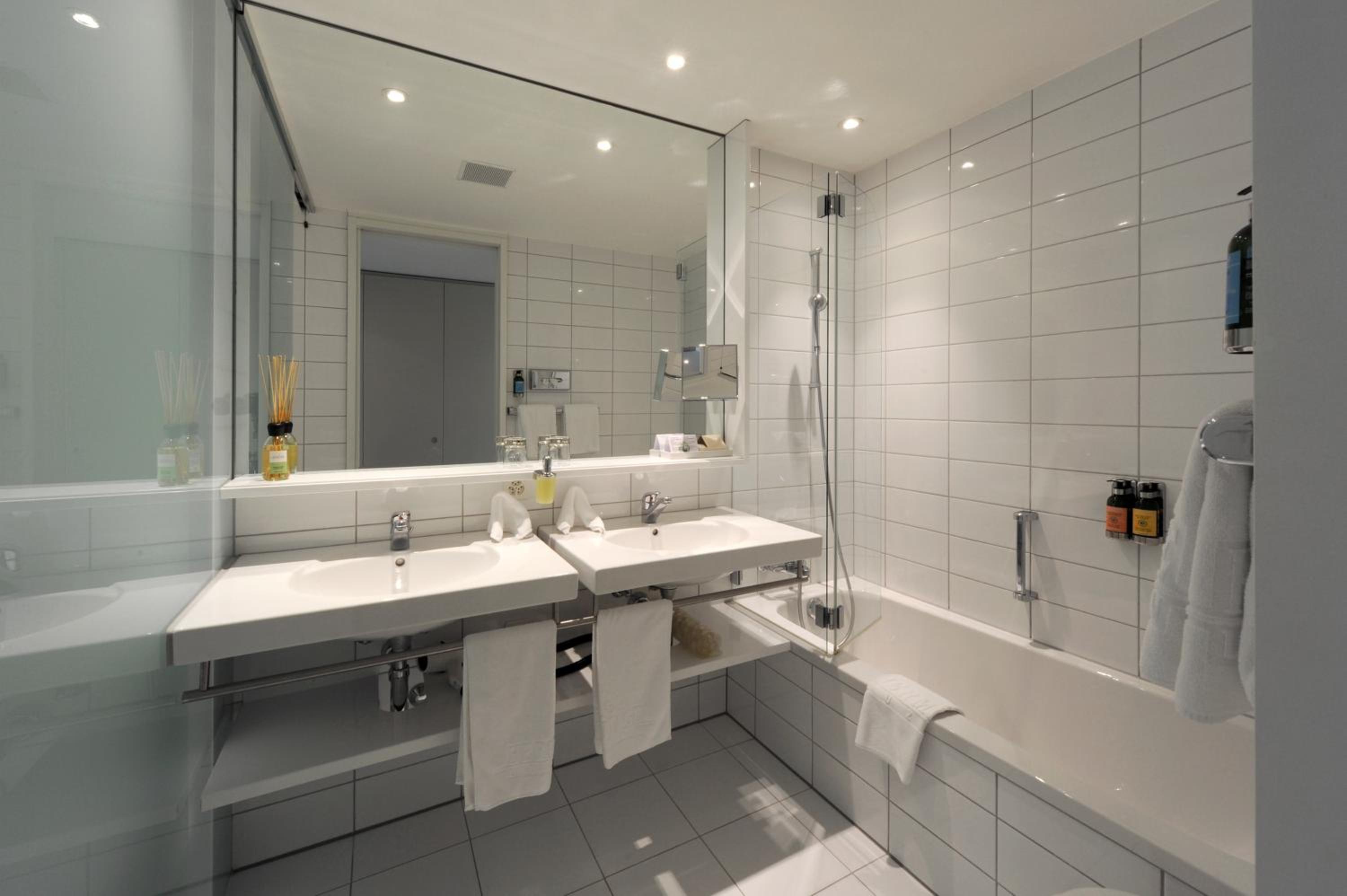 Garden View Superior