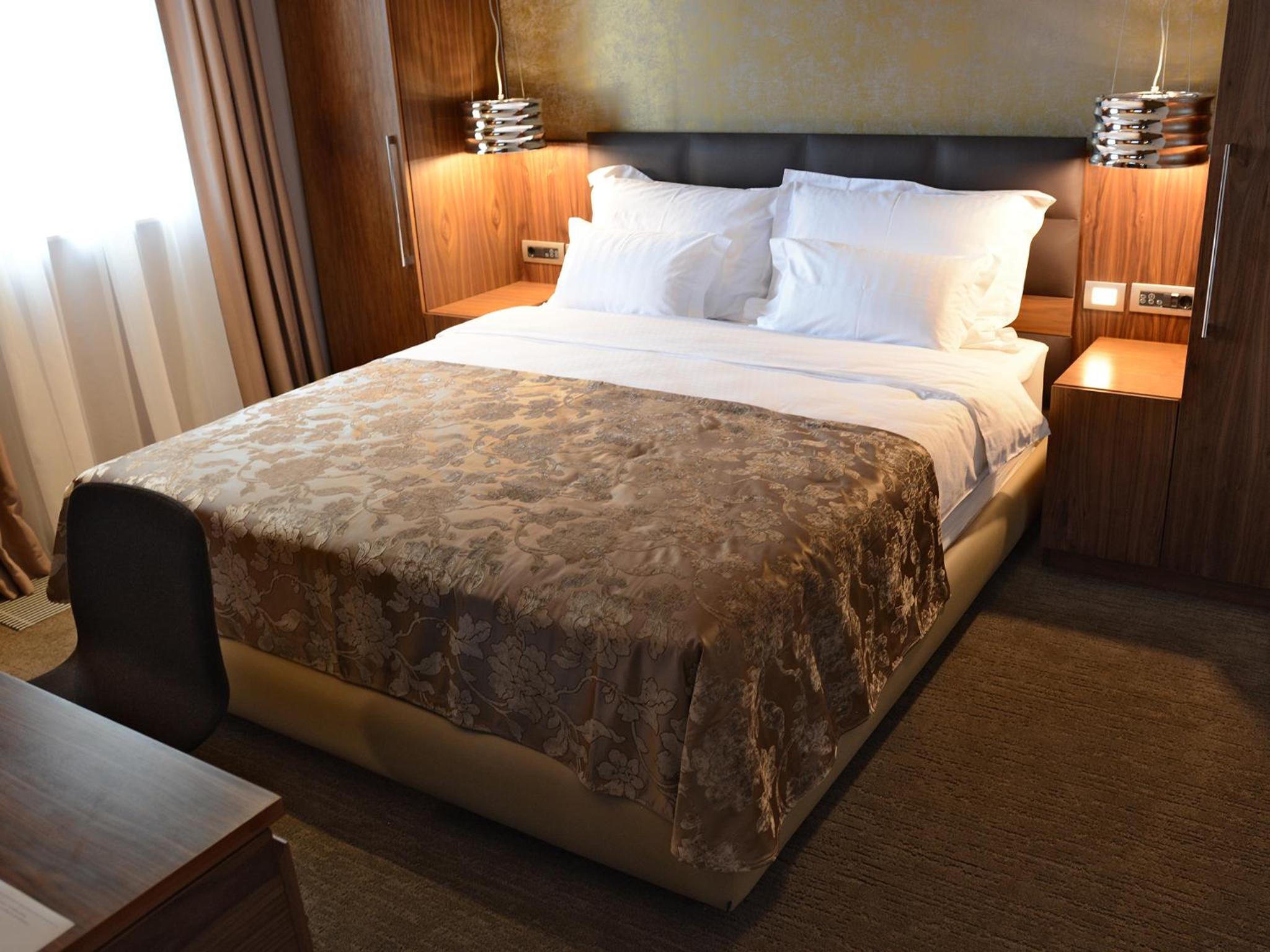 Junior Suite with Balcony