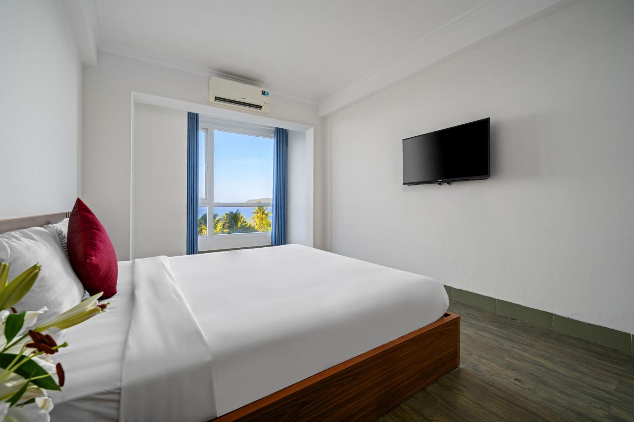 Deluxe Double Room with Sea View