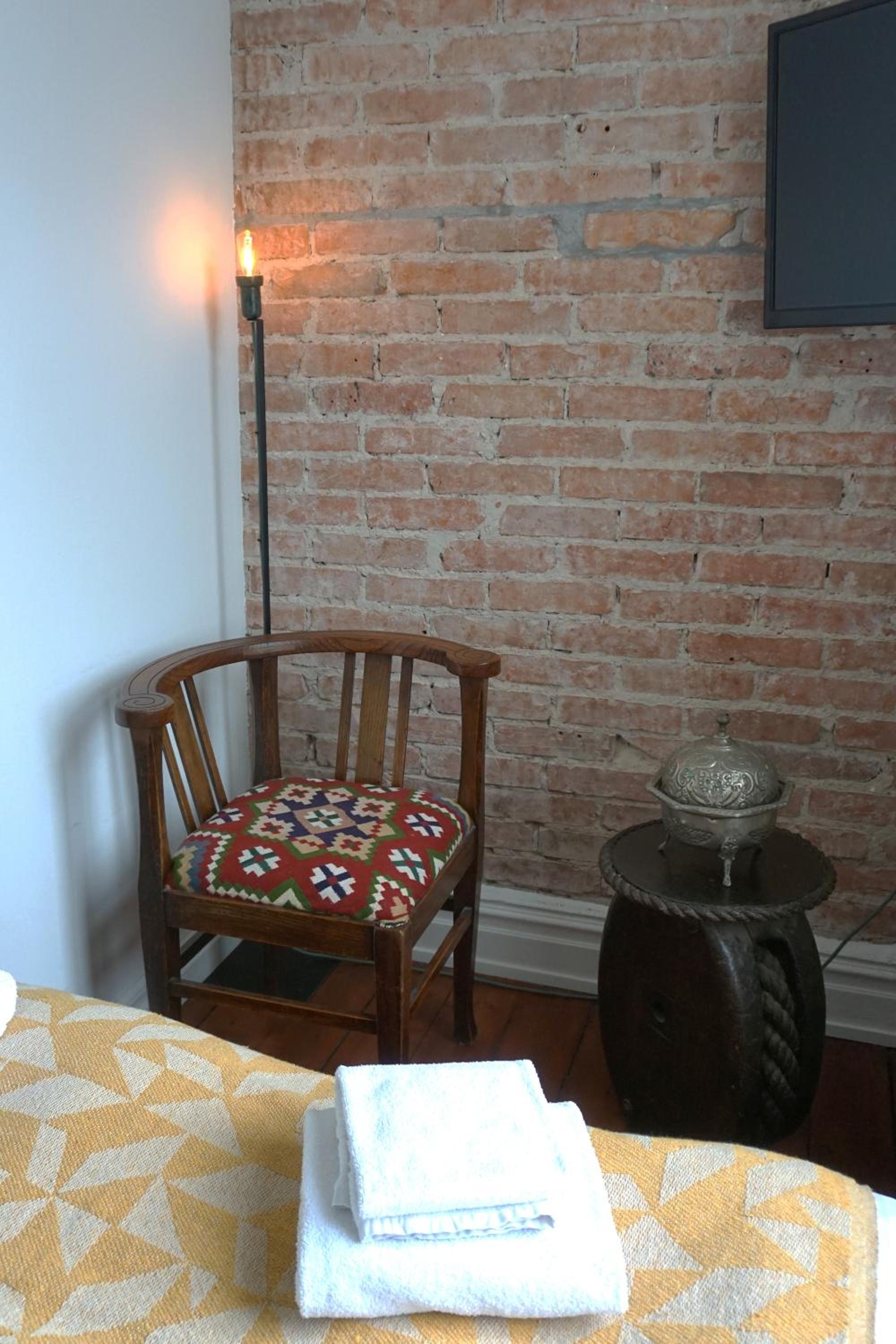 Small Double Room Superior (55 in Bed)