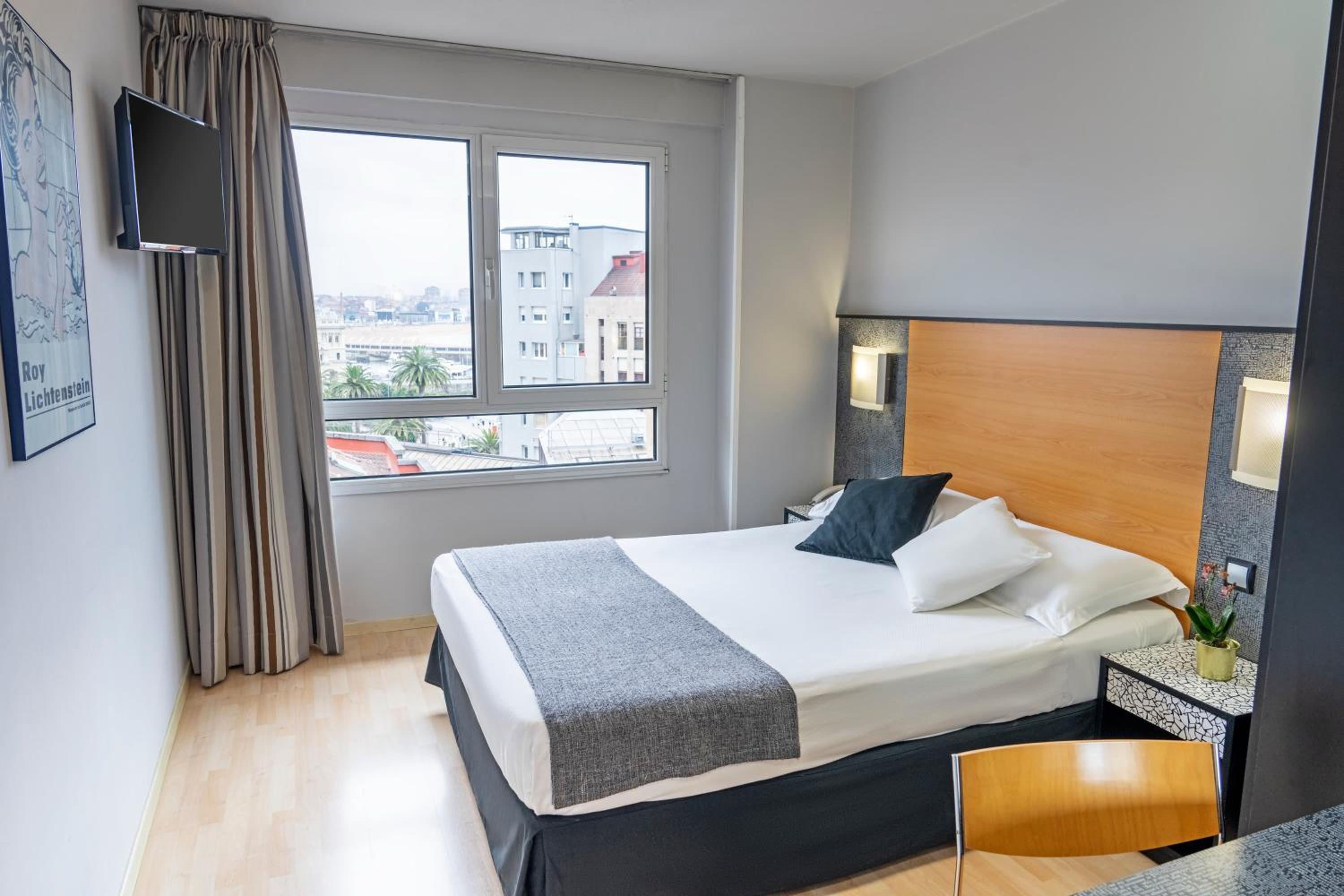 1 double bed
