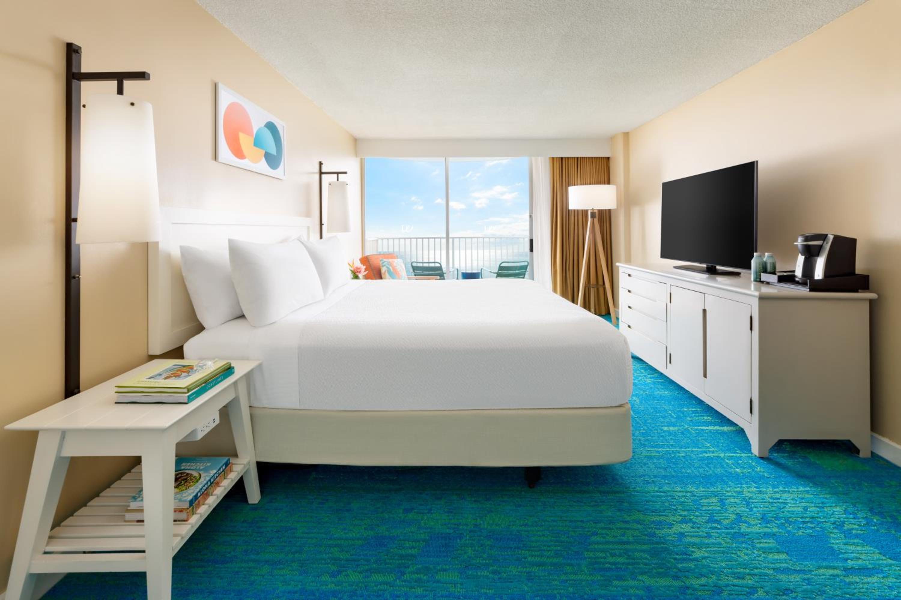 Oceanfront King Hotel Room - Accessible