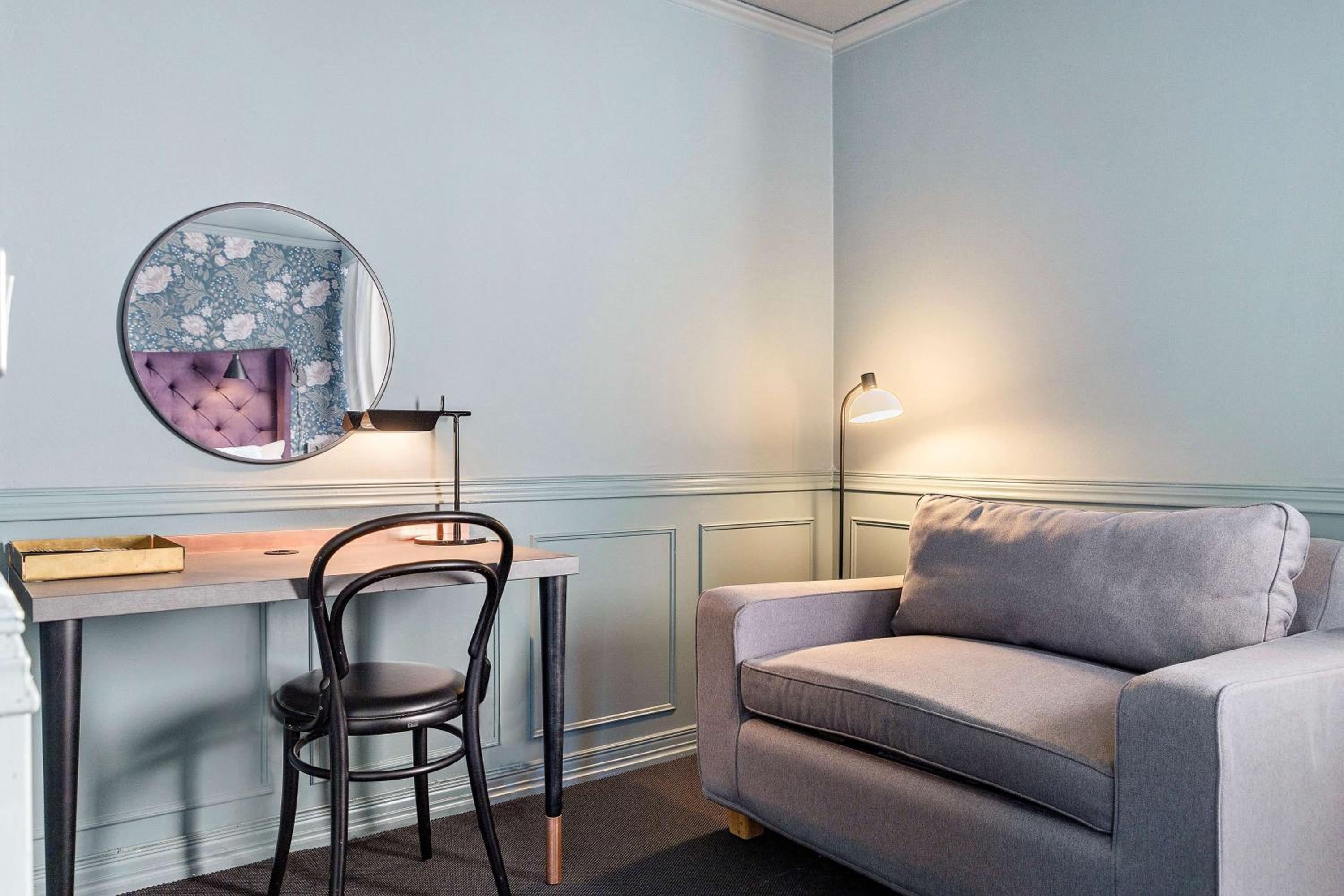 Twin Room with Extra Bed