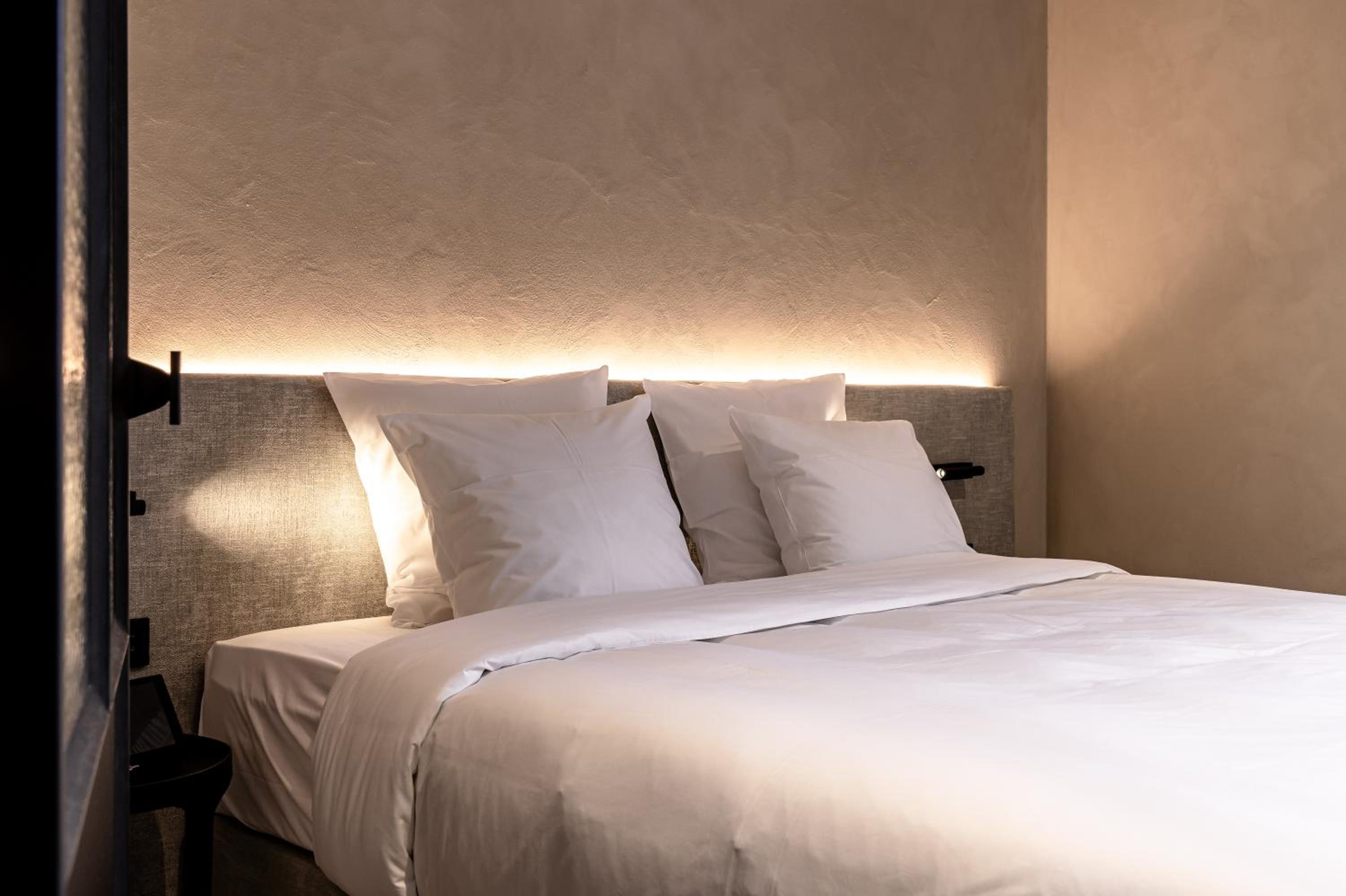 Small Double or Twin Room