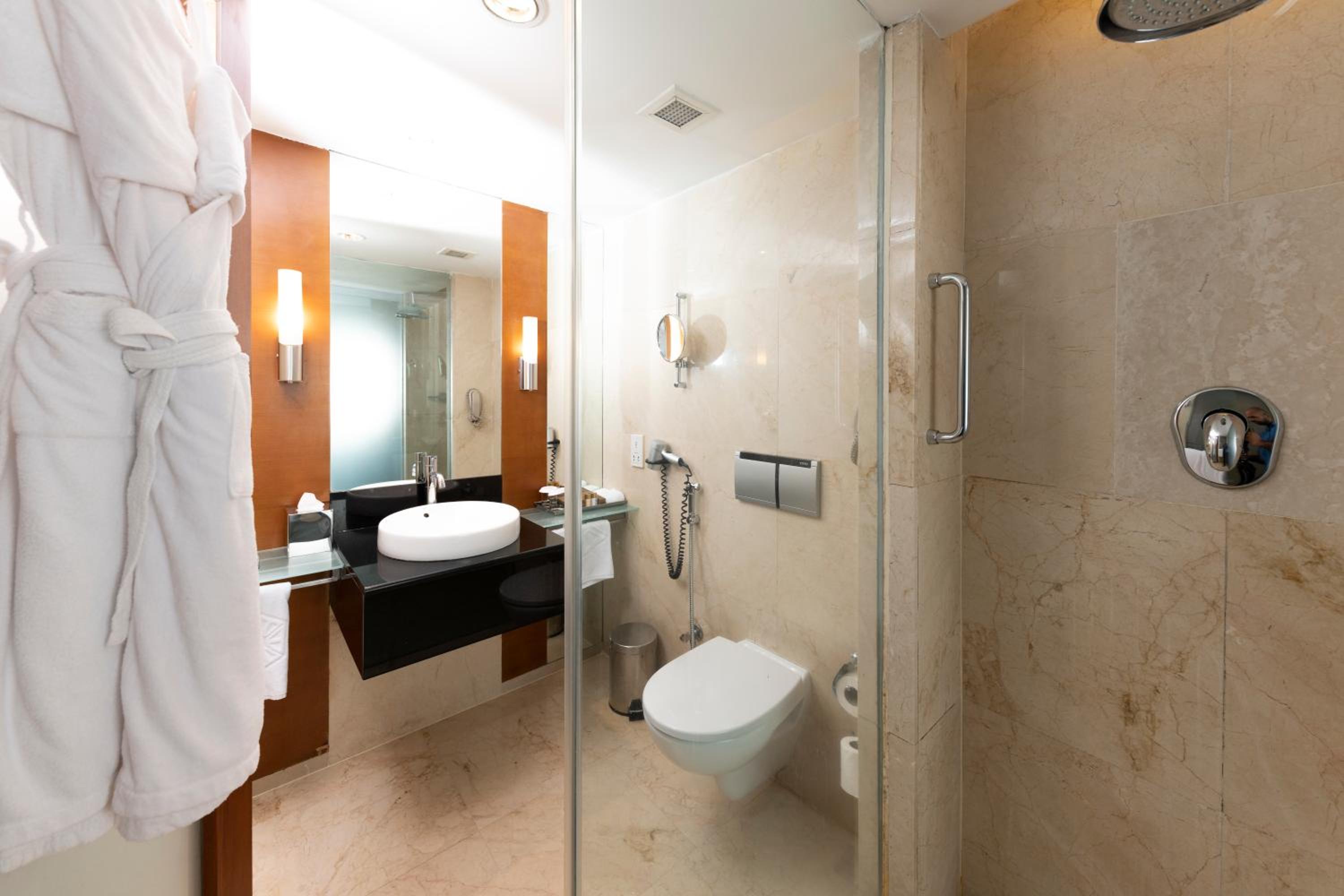 Deluxe Room Ocean View Twin Bed