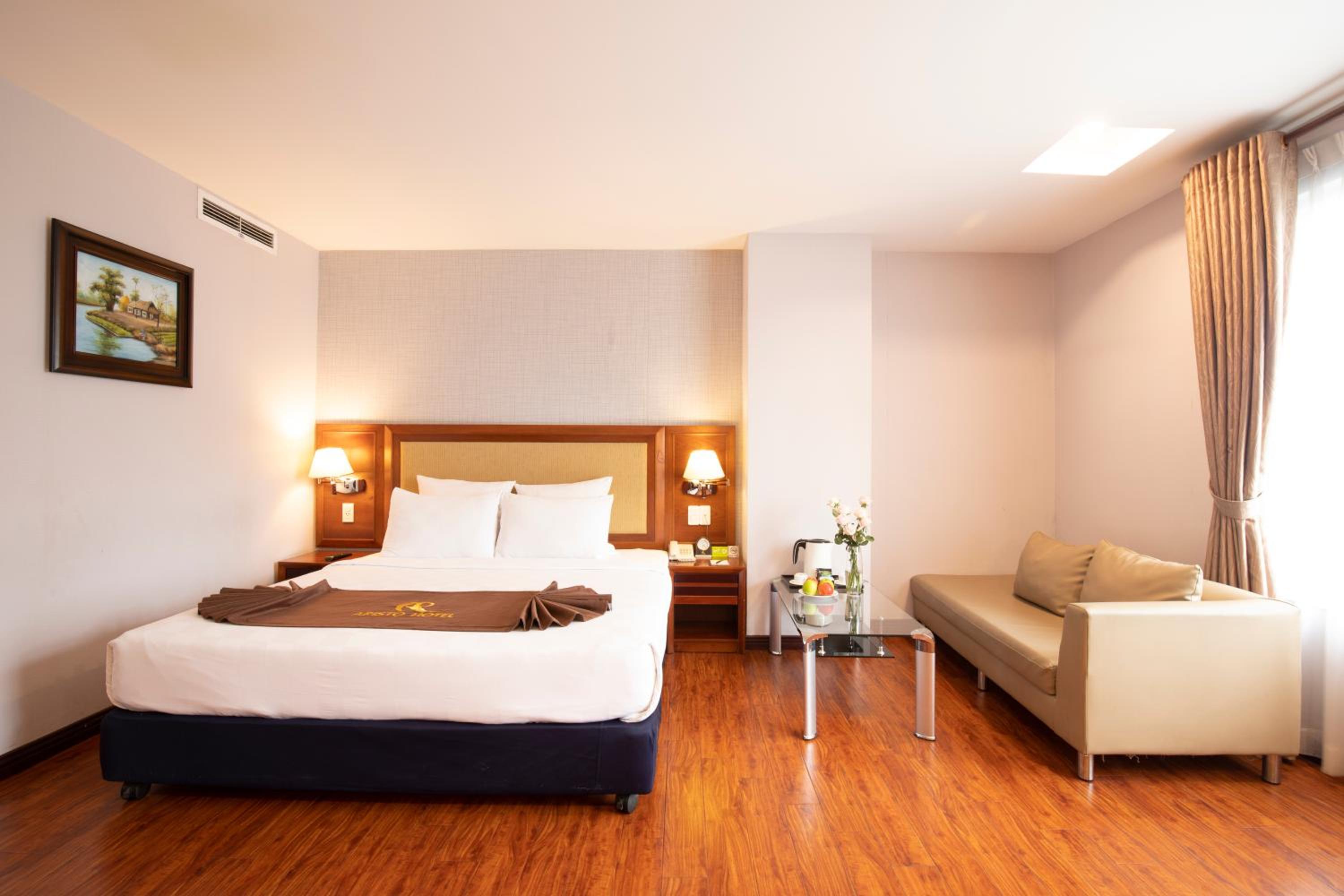 Executive City View Room (Free Mini-bar)