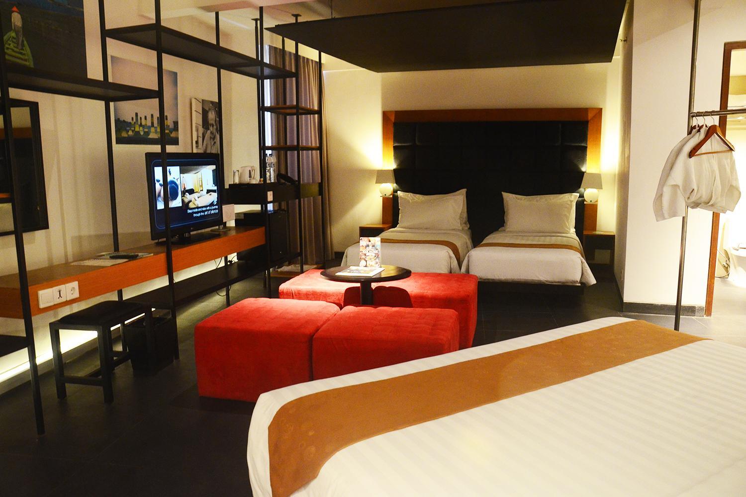 Family Room (4 Adults)