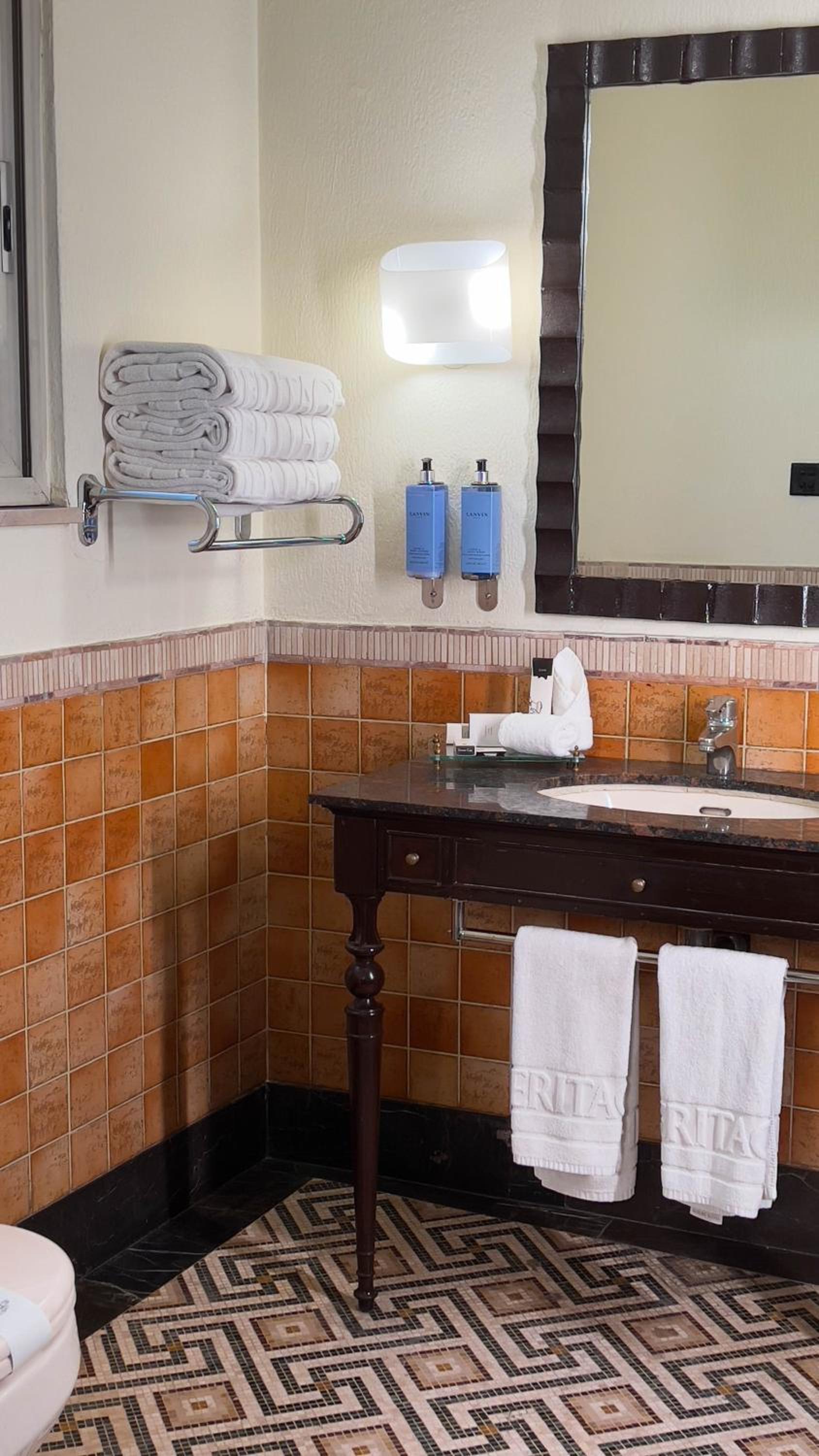 King Two-Bedroom Suite