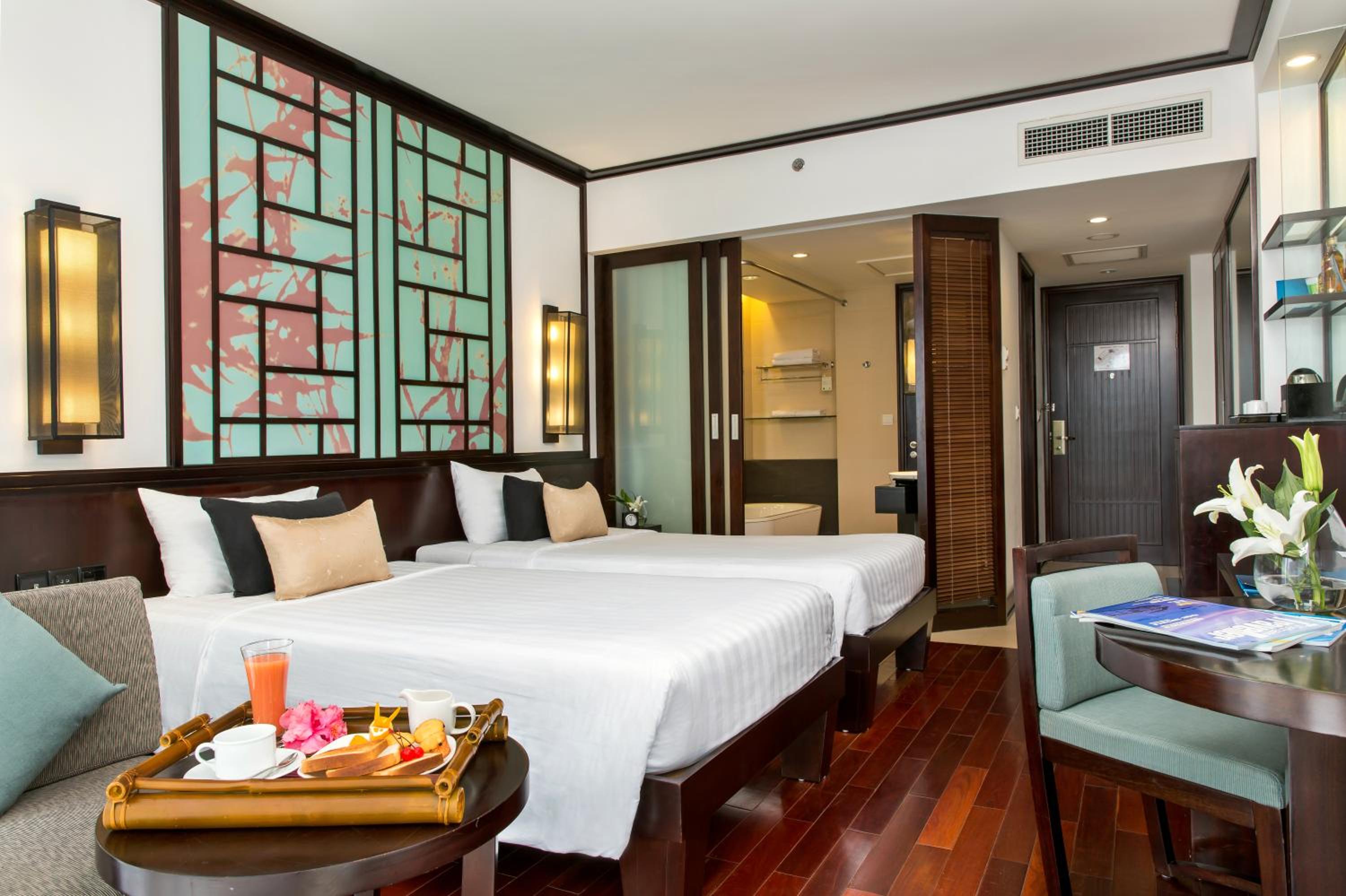 Superior Bay view with 2 Single Size beds