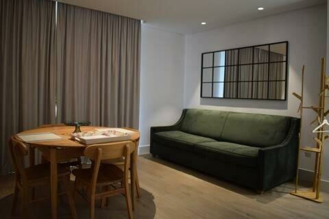 Apartment with Balcony Premium