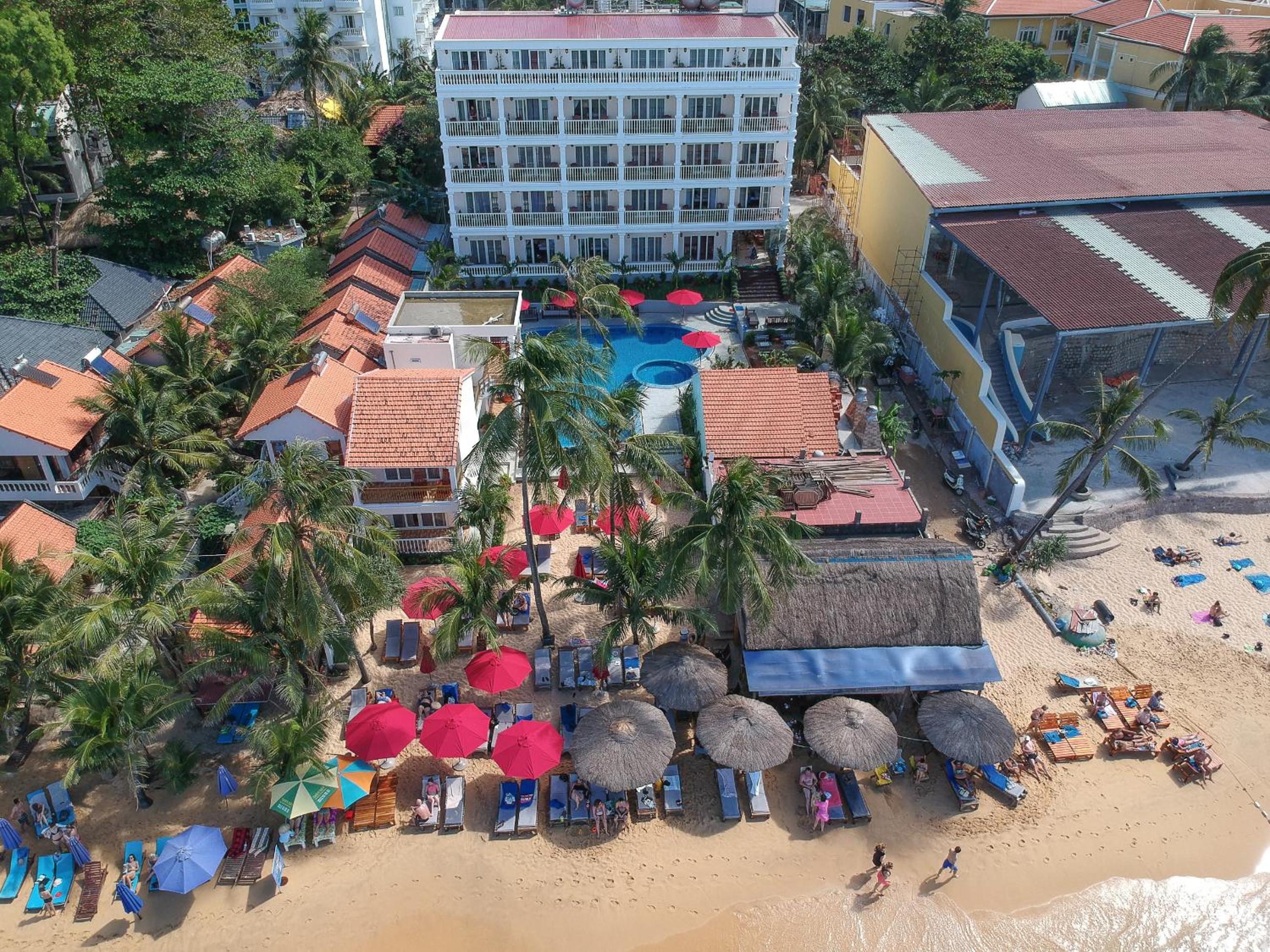 Family Room with Sea View