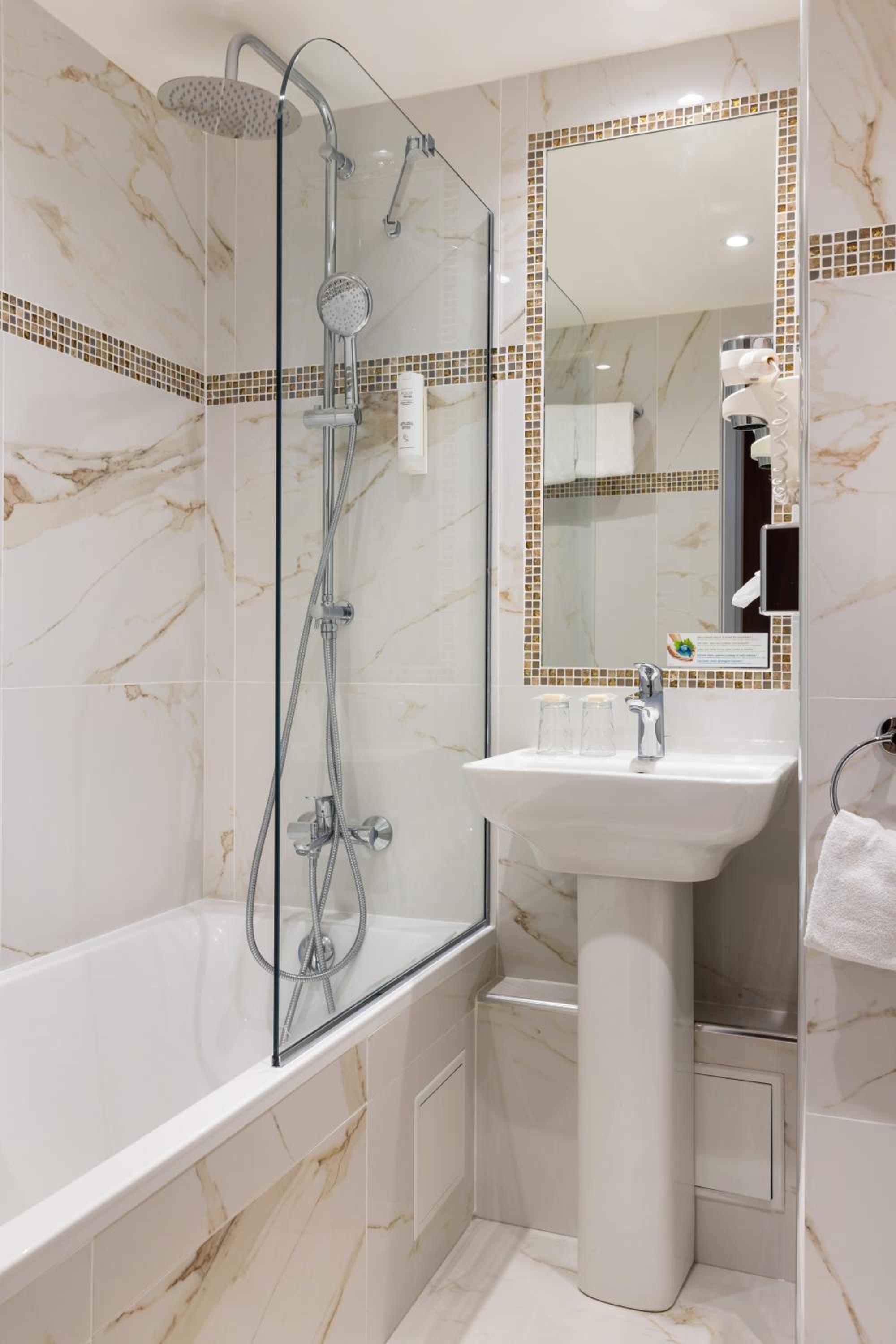 Superior Room with Balcony