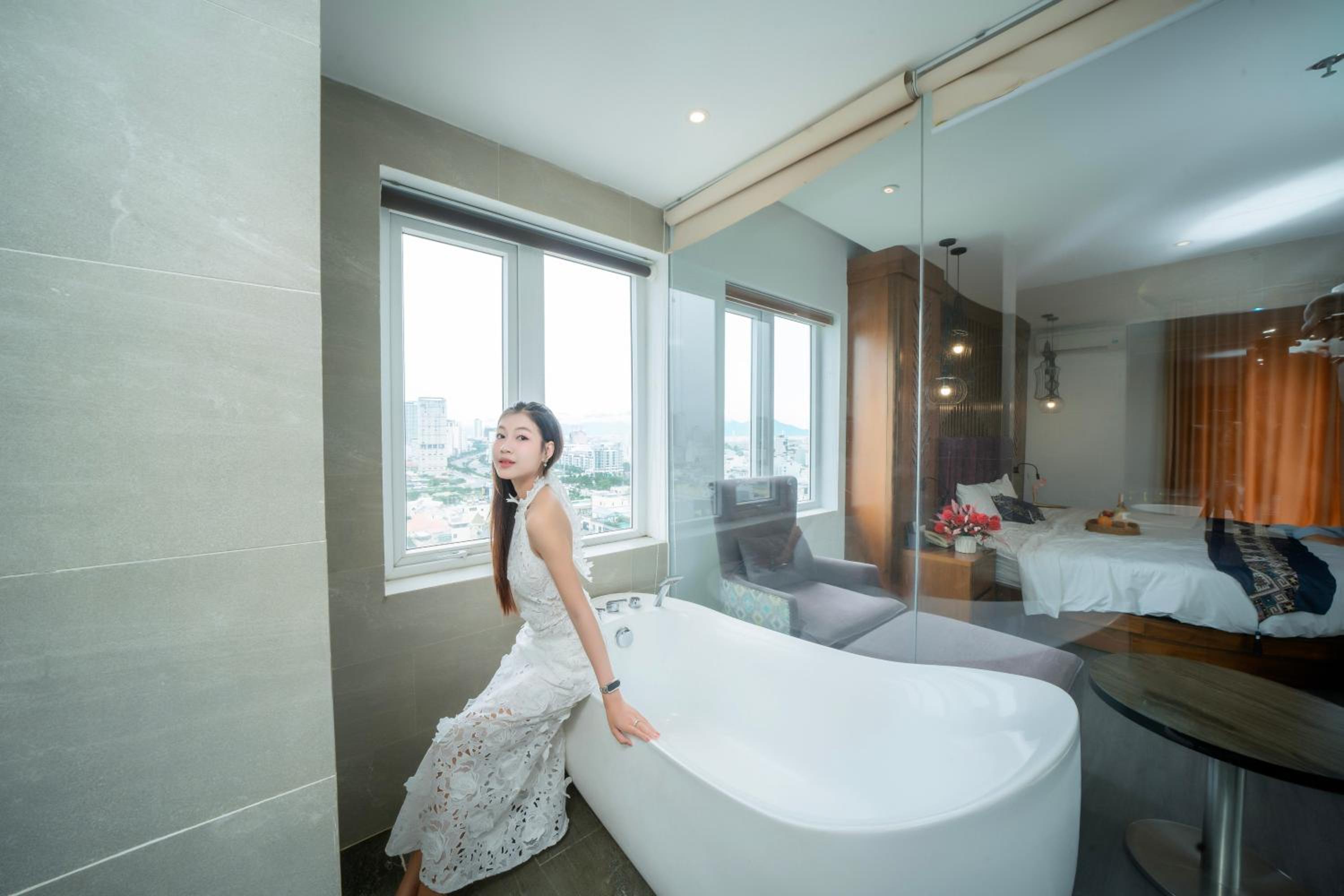 Suite with City View
