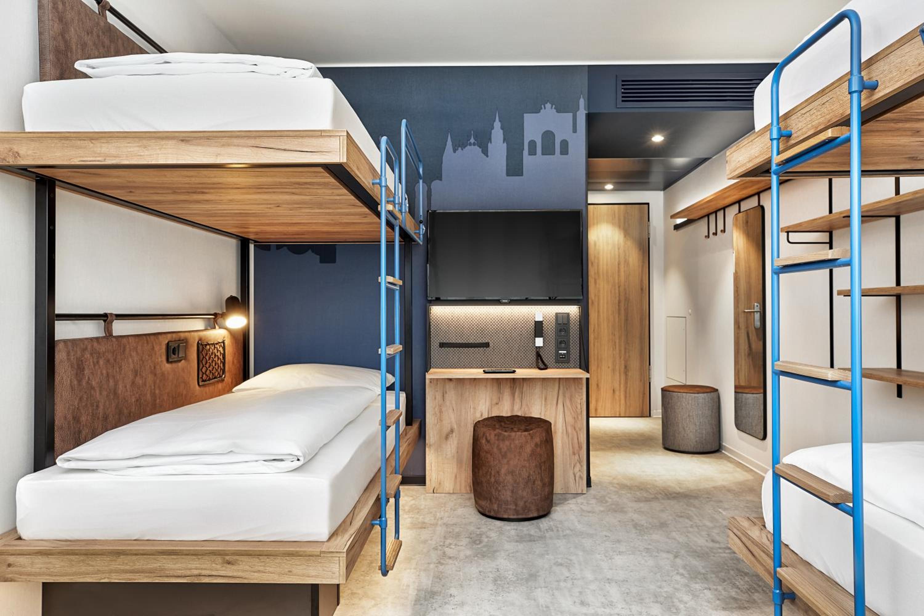 Comfort Quadruple Room