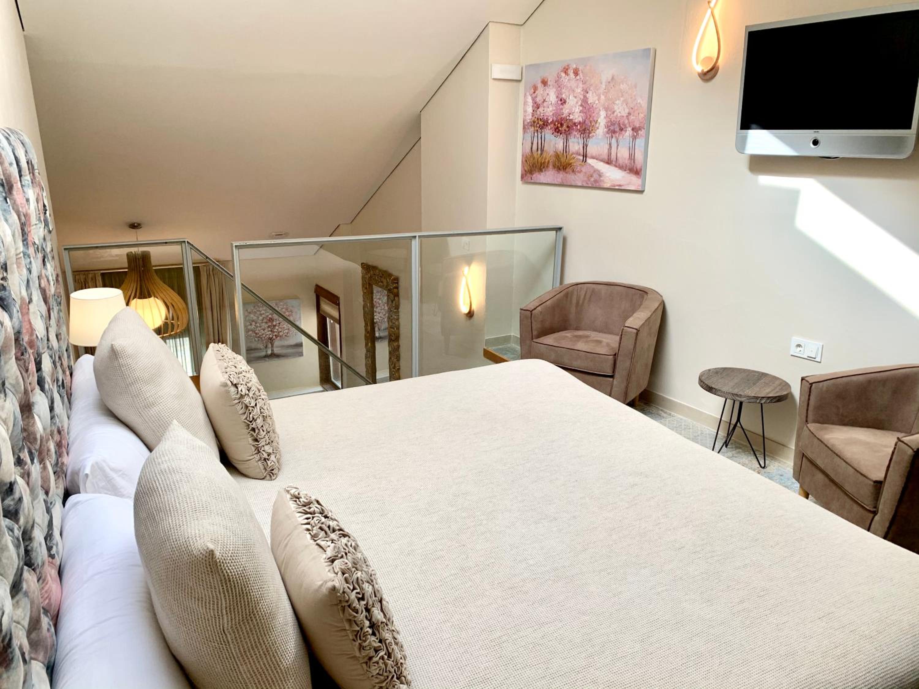 Duplex Suite with Spa Bath