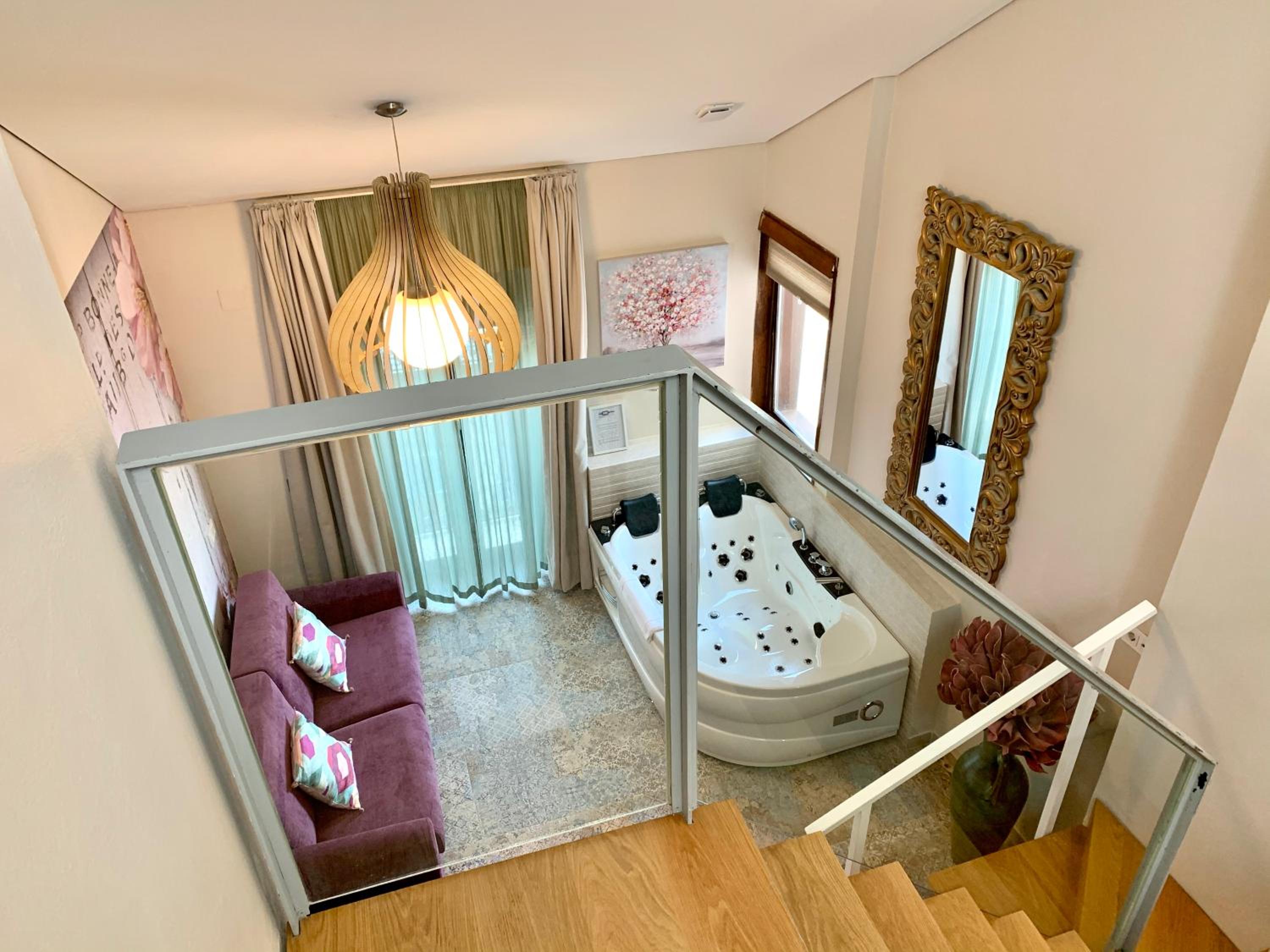 Duplex Suite with Spa Bath