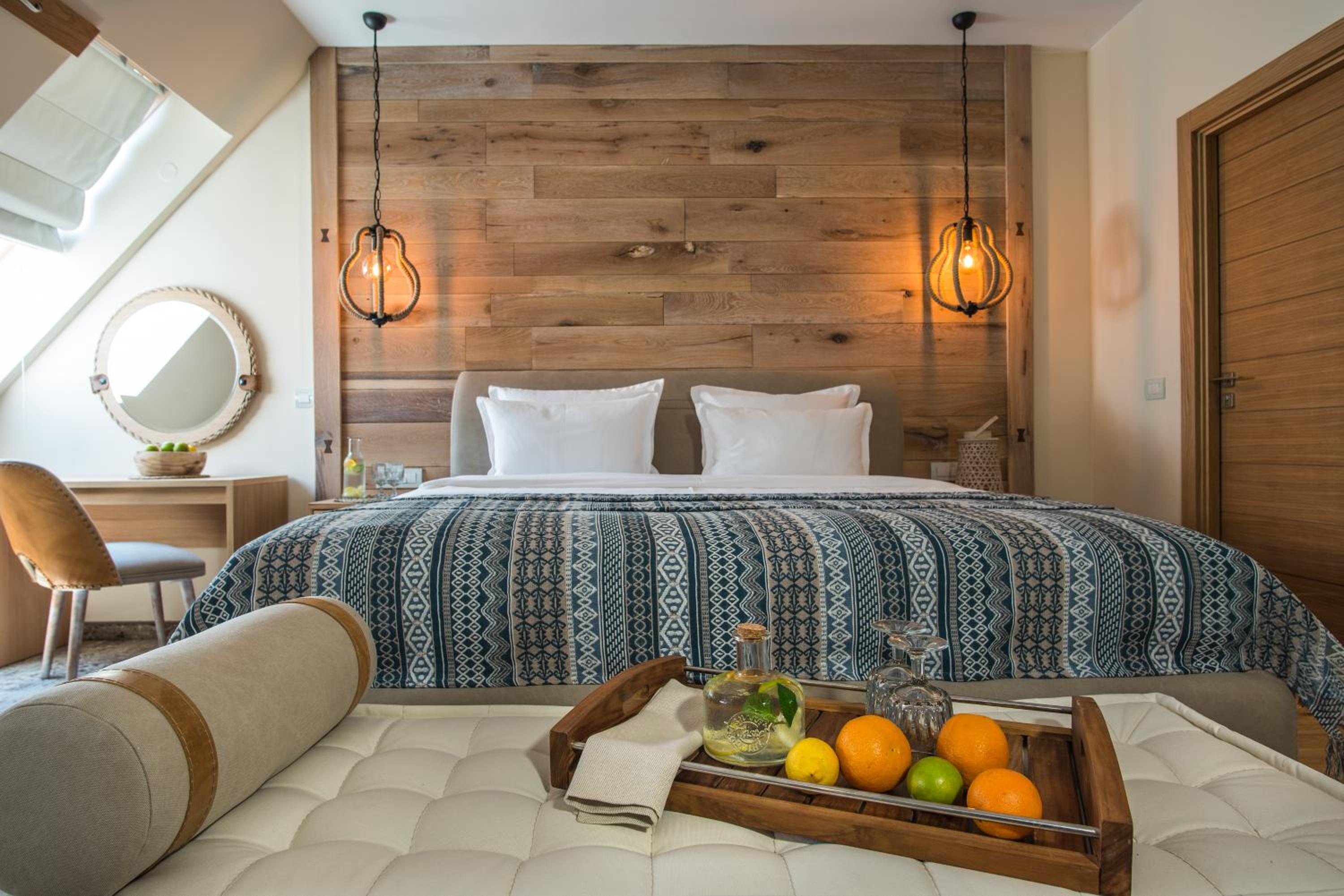 Deluxe Room with Garden View