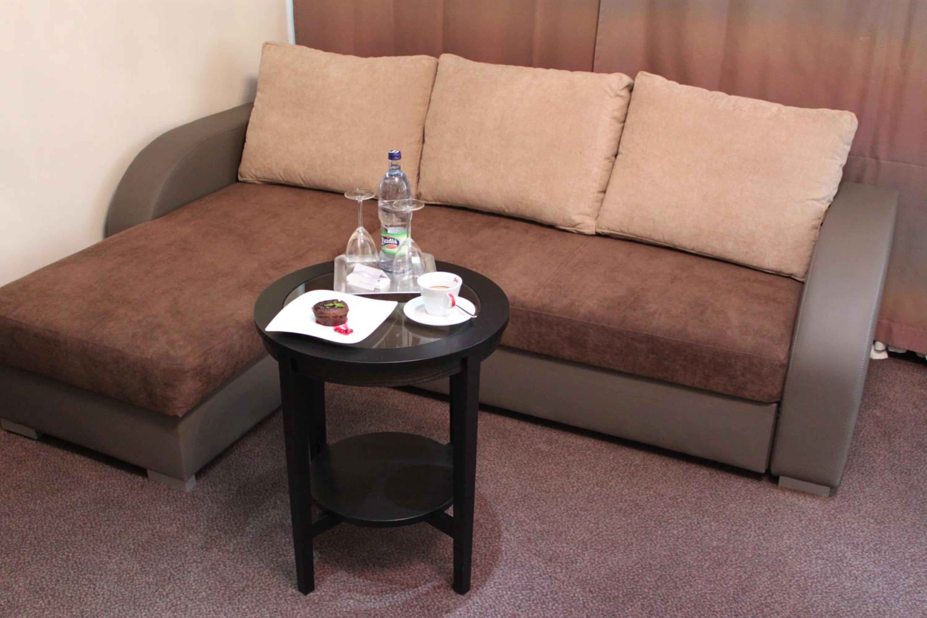 Deluxe Double Room with Shower