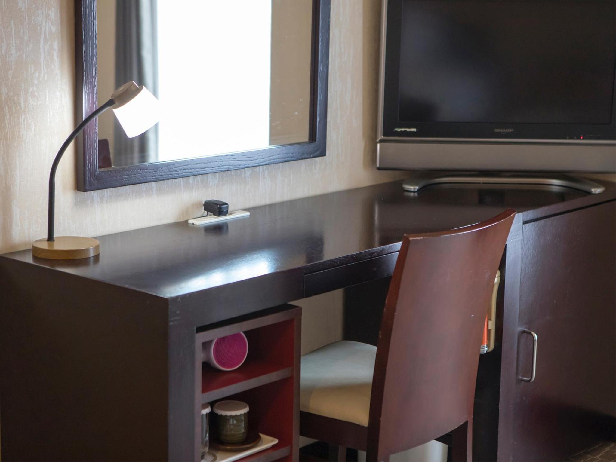 Deluxe Twin Room - Non-Smoking