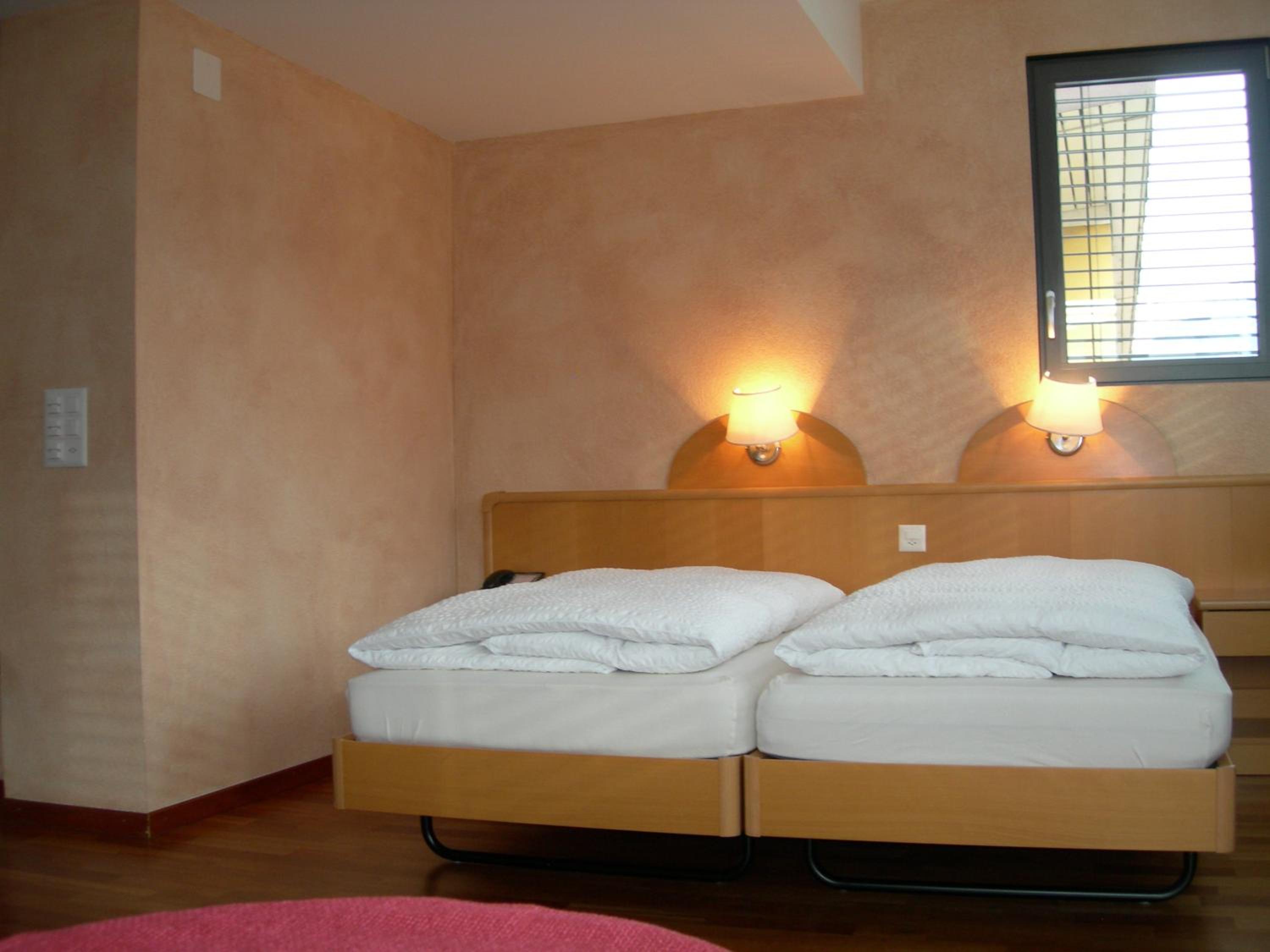 Deluxe Quadruple Room with A/C and Roof Terrace