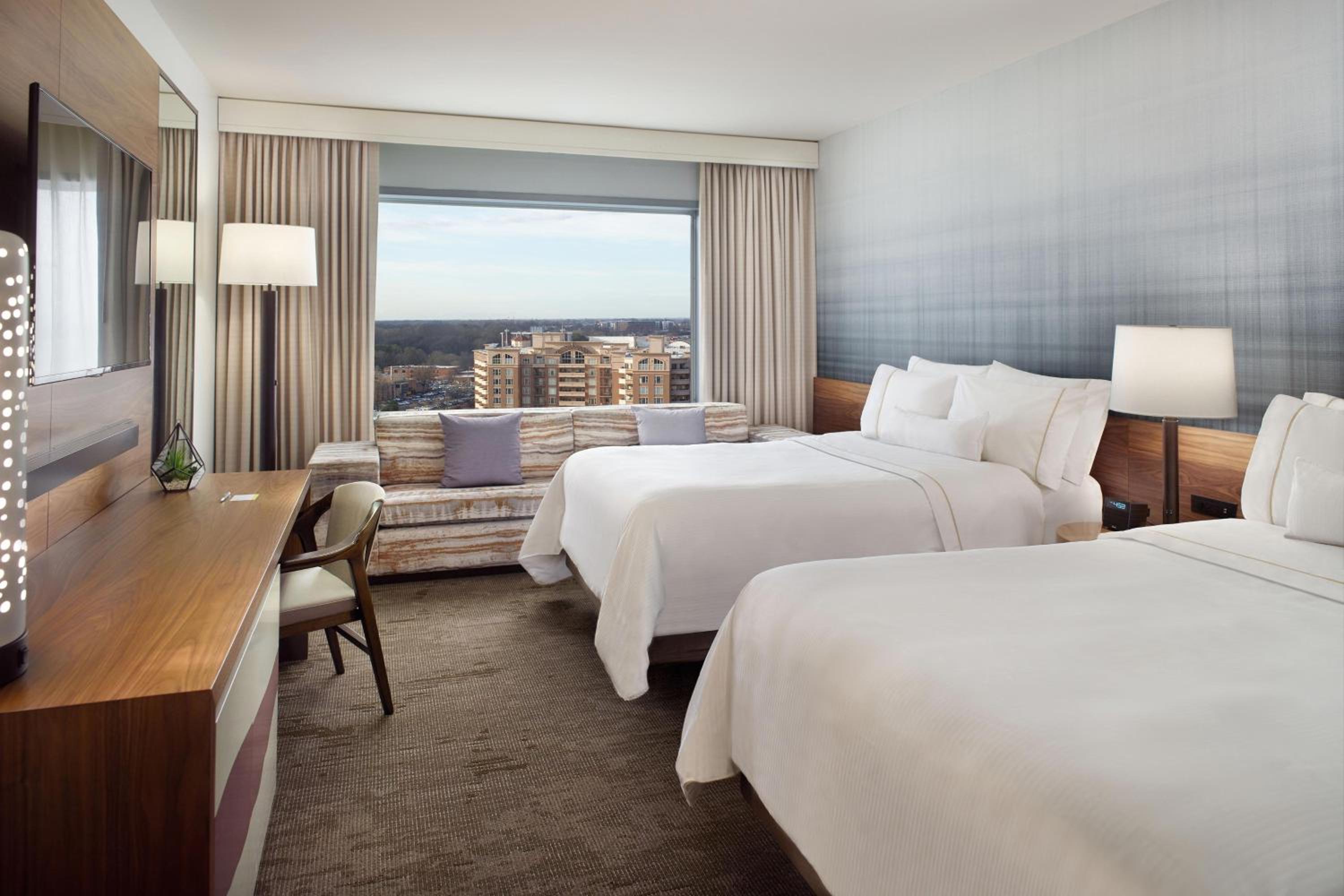 Deluxe, Guest room, 2 Double, High floor