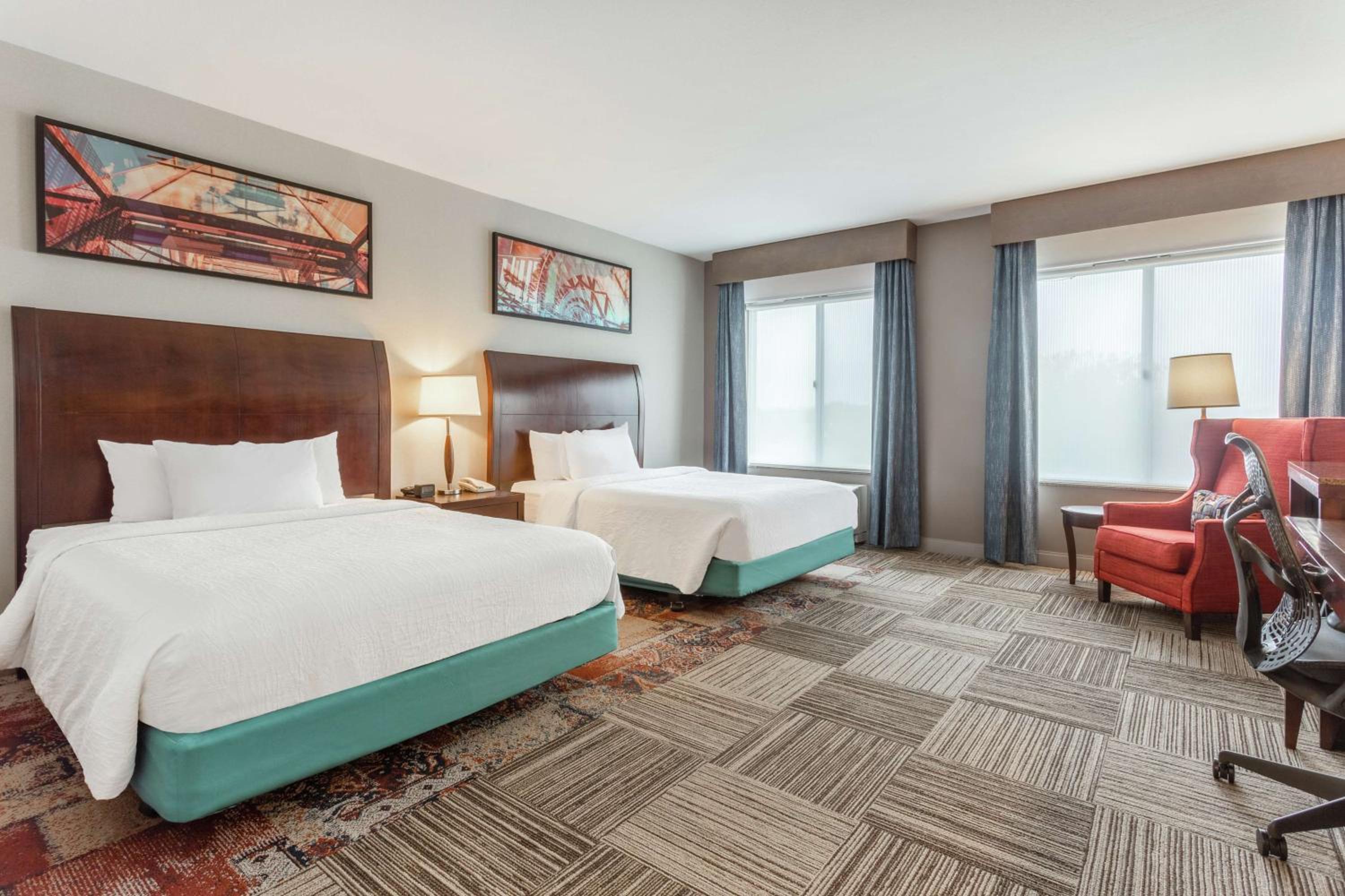 Queen Room with Two Queen Beds - Mobility and Hearing Access