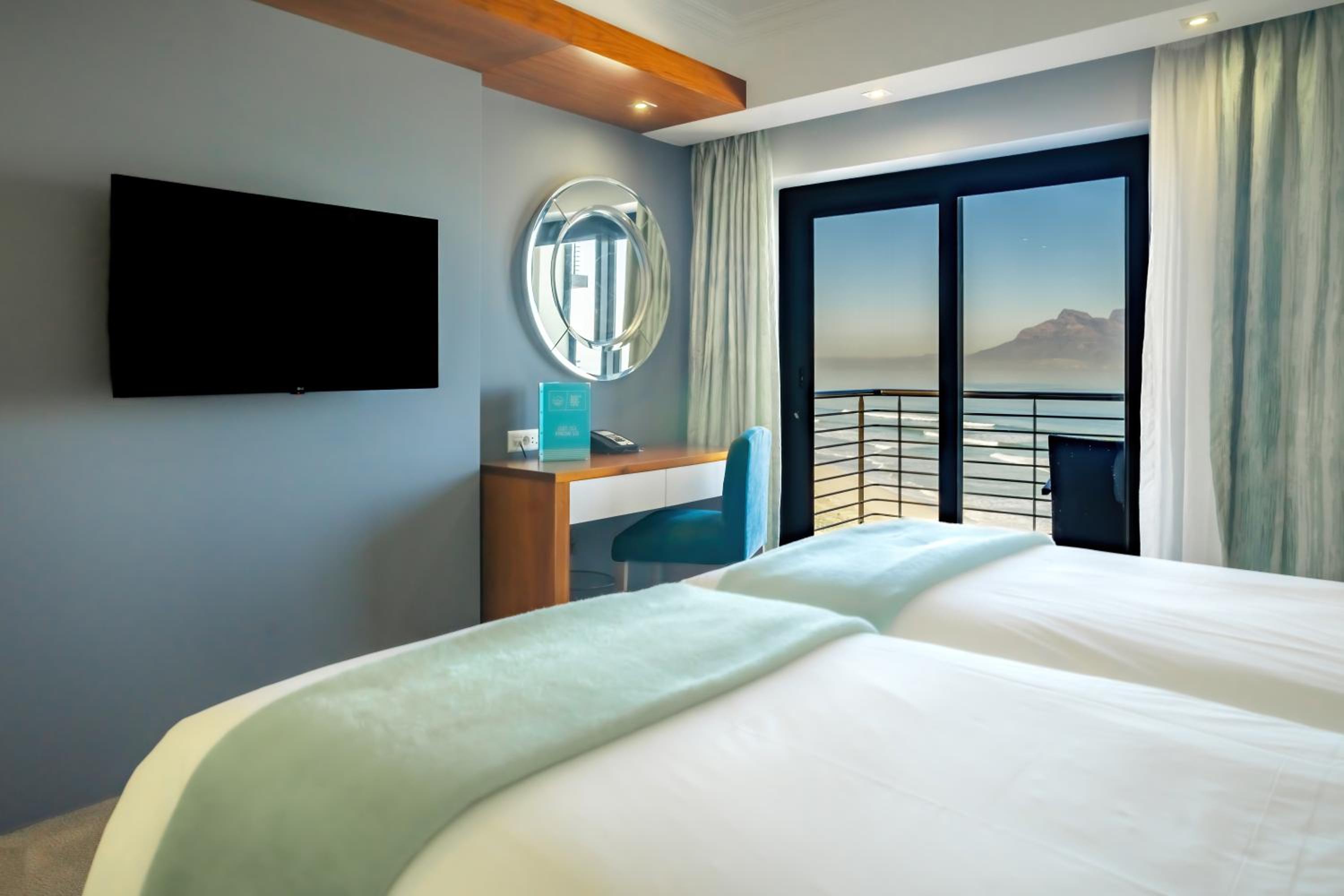 Twin Room with Balcony