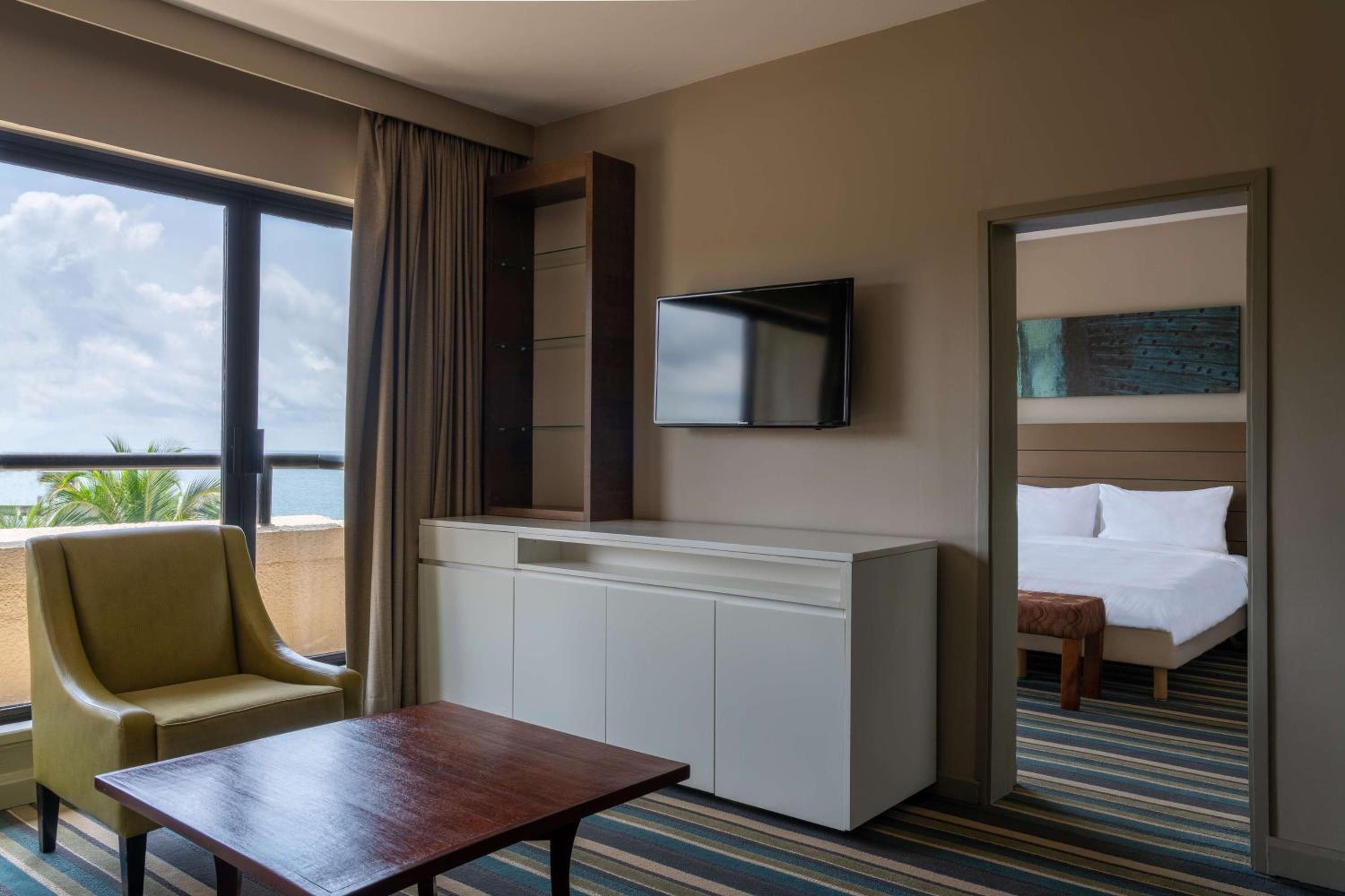 Suite with Balcony and Lounge Access